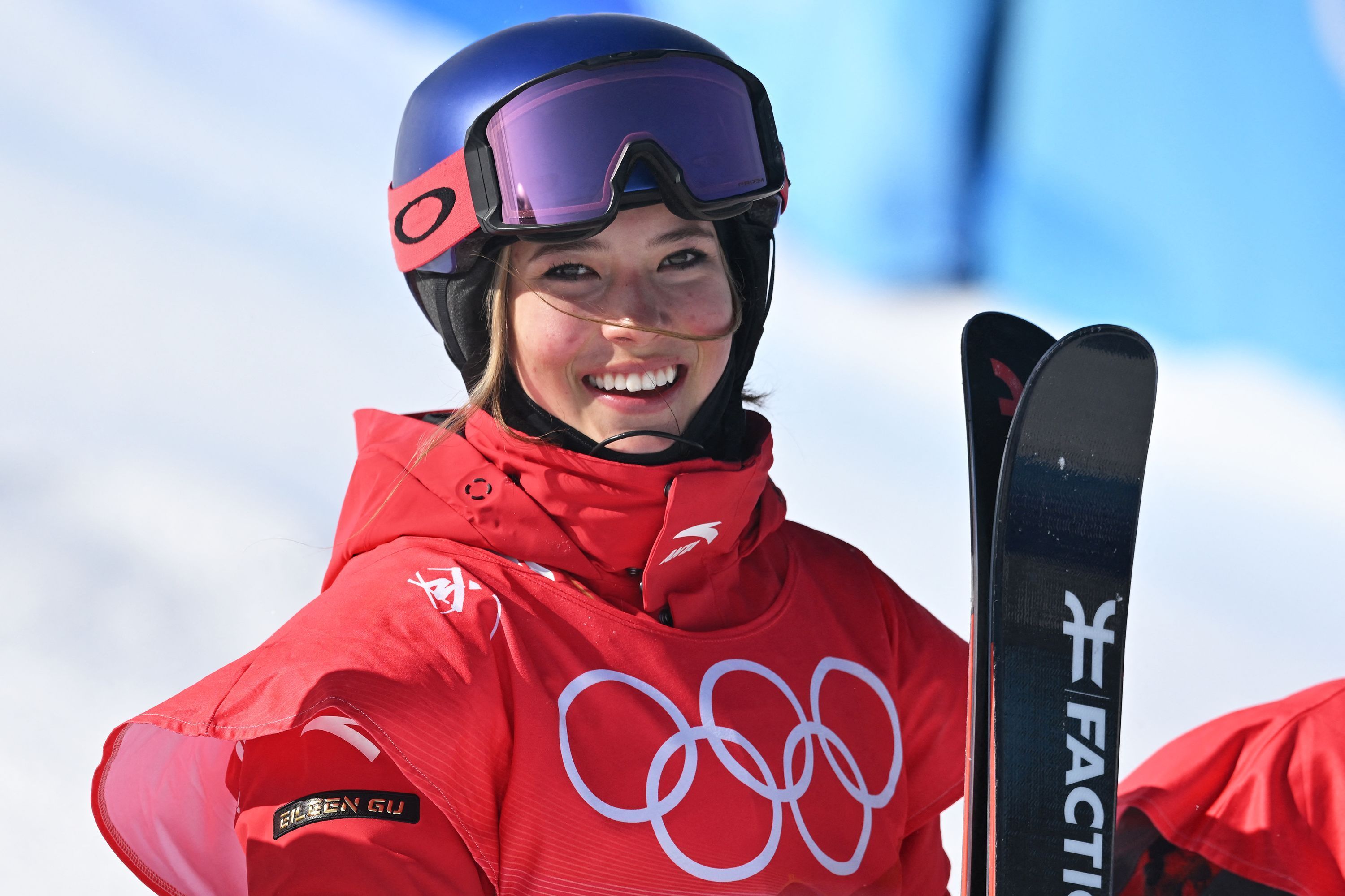 3000x2000 Eileen Gu wins gold in freeski halfpipe to make Olympic history