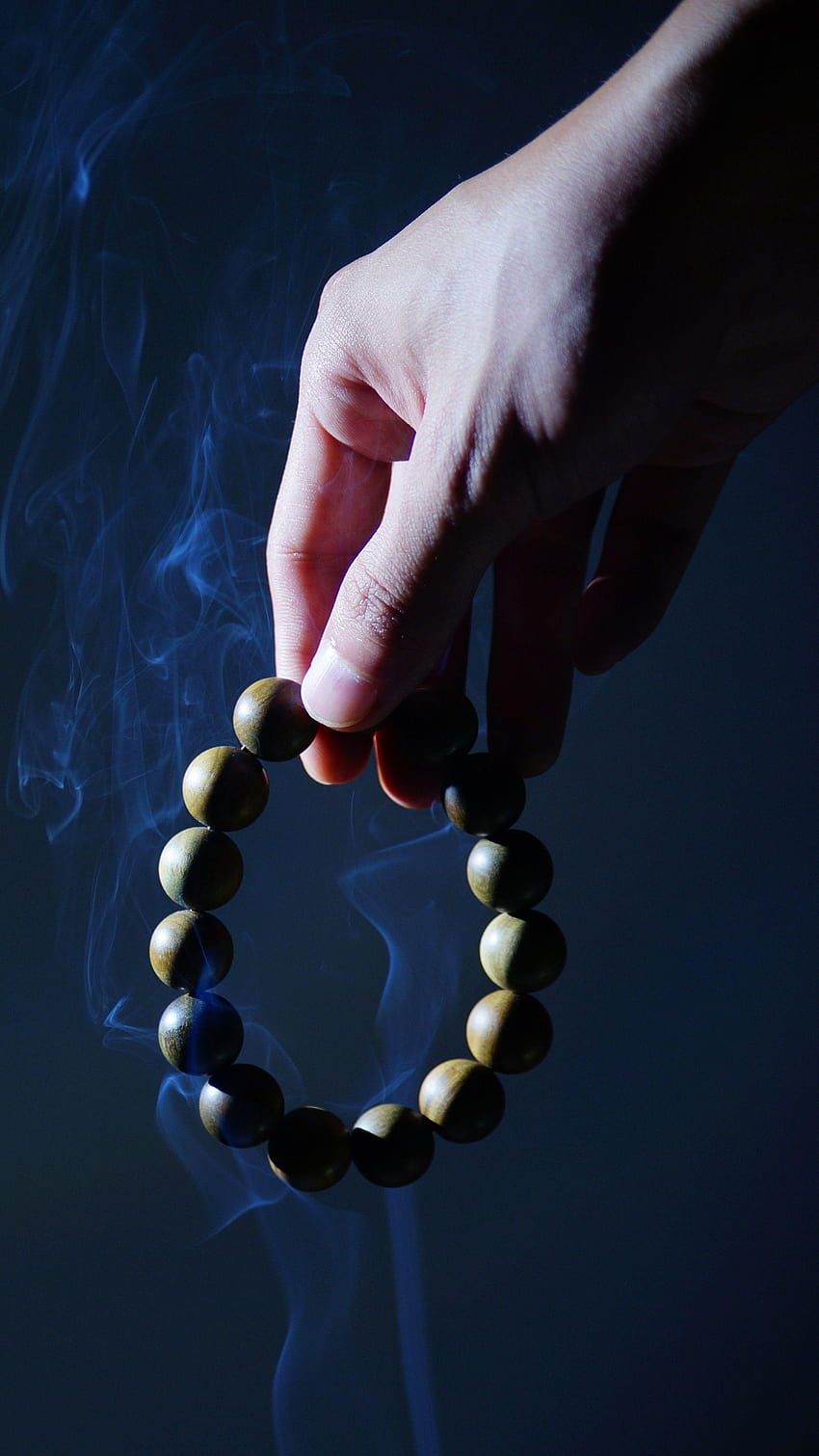850x1511 Rosary Hand Smoke, rosary beads HD phone wallpaper