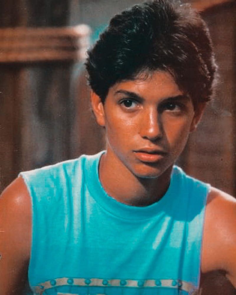 800x1000 Amber Love on Ambrielle's board. Ralph macchio, 80s actors, Daniel karate kid, HD phone wallpaper