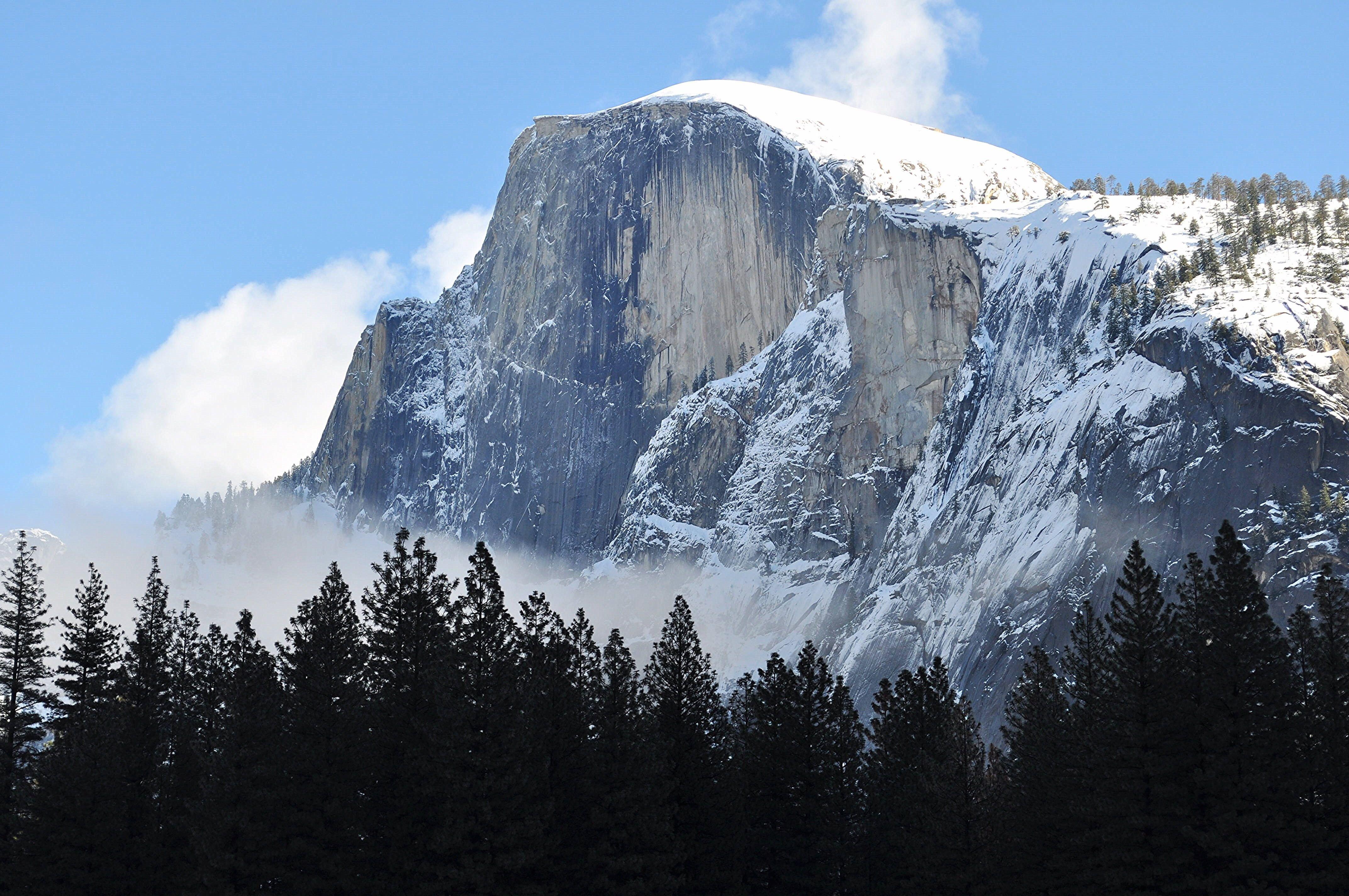 4288x2848 Gray and white mountain, winter, Yosemite National Park, El