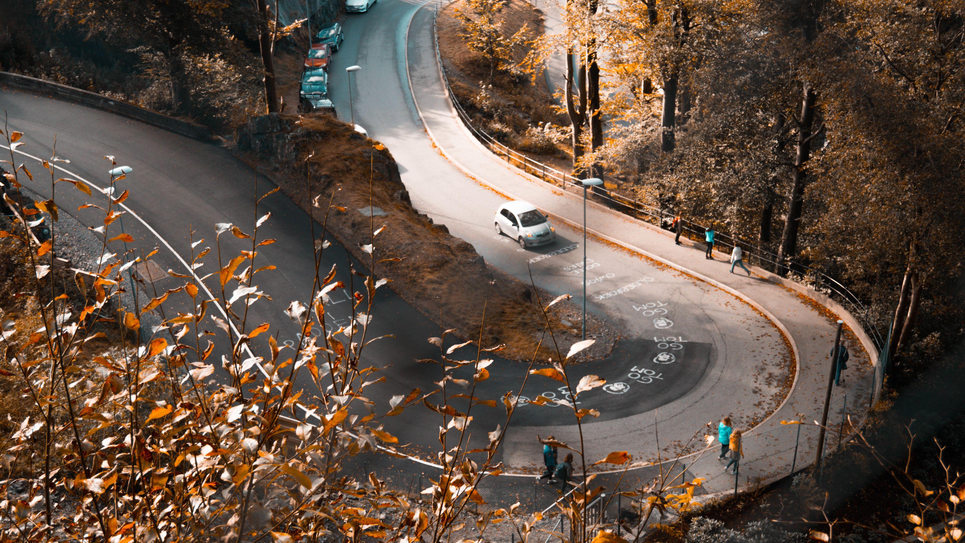 3840x2160 Wallpaper 4k Autumn Road Orange Leaves Fallen Cars Peoples Walking
