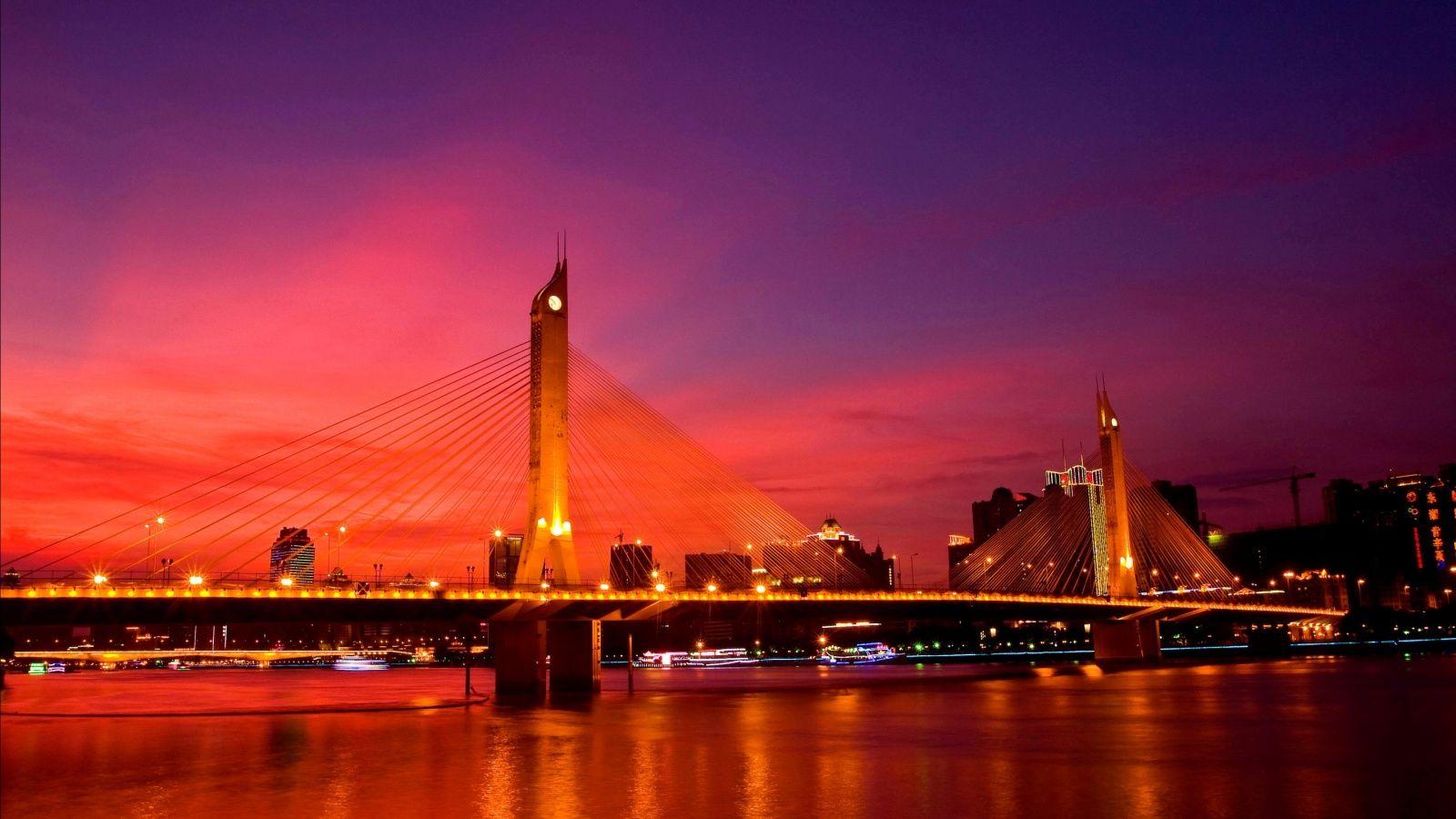 1600x900 Pearl River Bridge Guangzhou Wallpaper