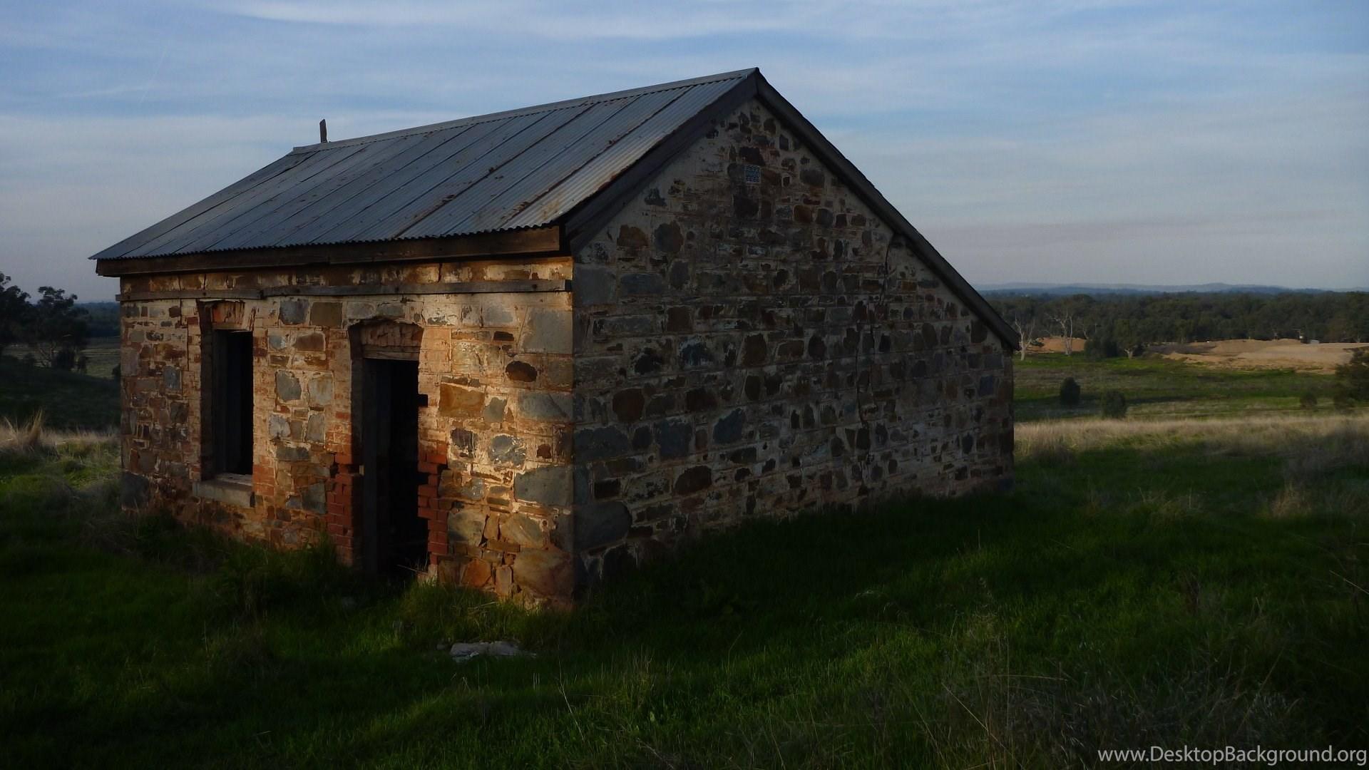 1920x1080 Gorgeous Disused Farmhouse Wallpaper For Your Linux Mint MATE