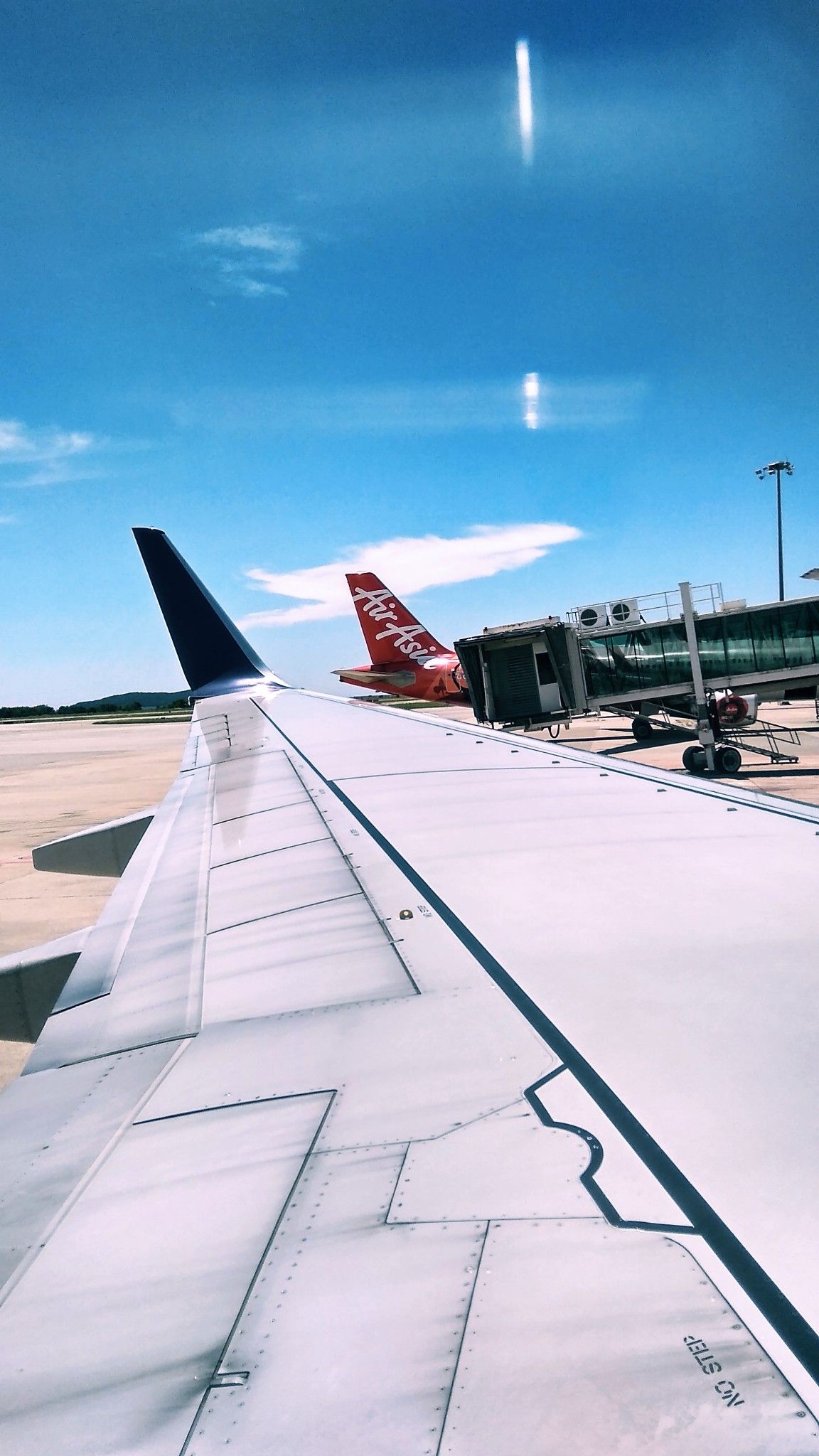 1152x2048 AirAsia Wallpaper