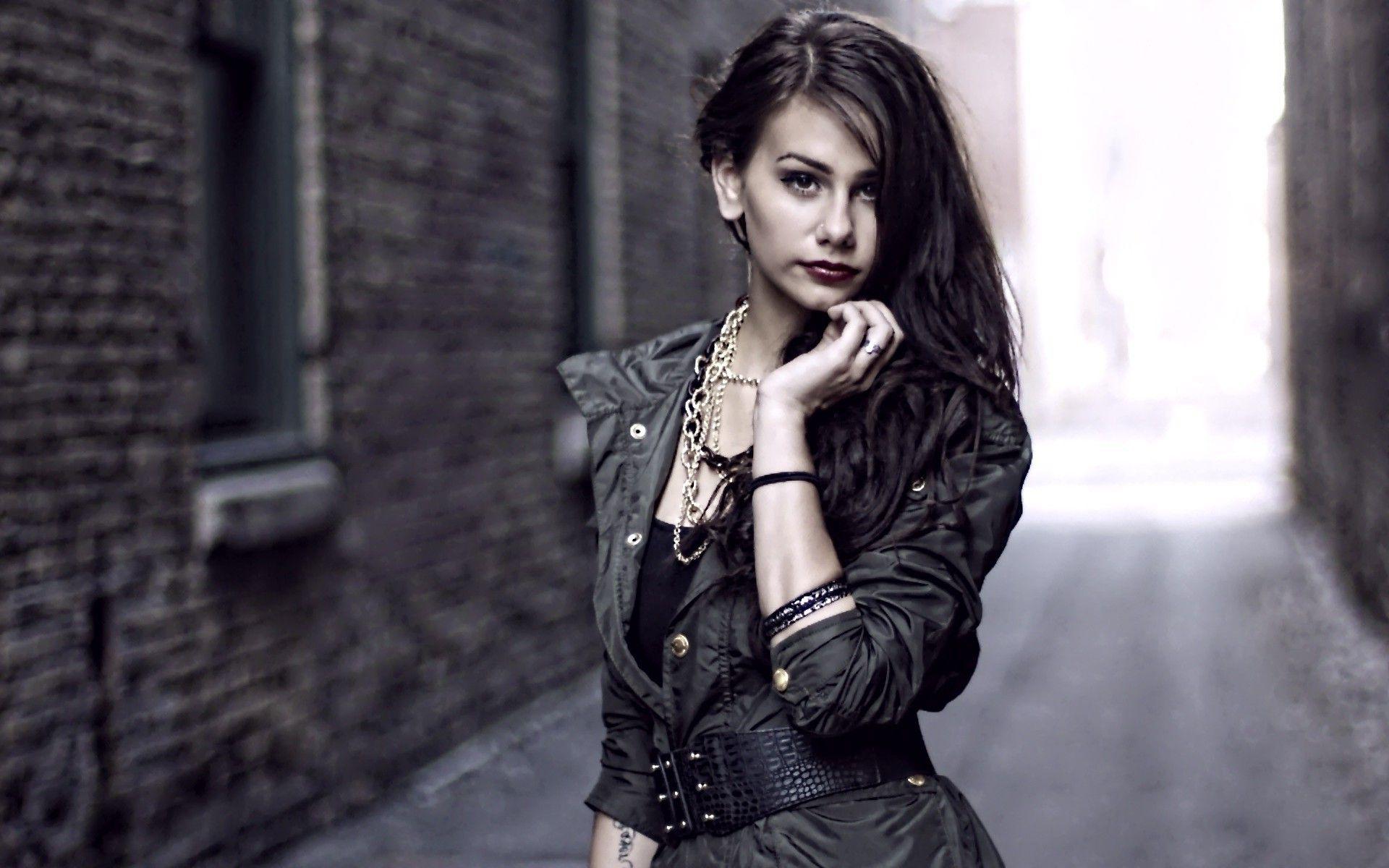 1920x1200 model, Teen Wallpaper HD / Desktop and Mobile Background