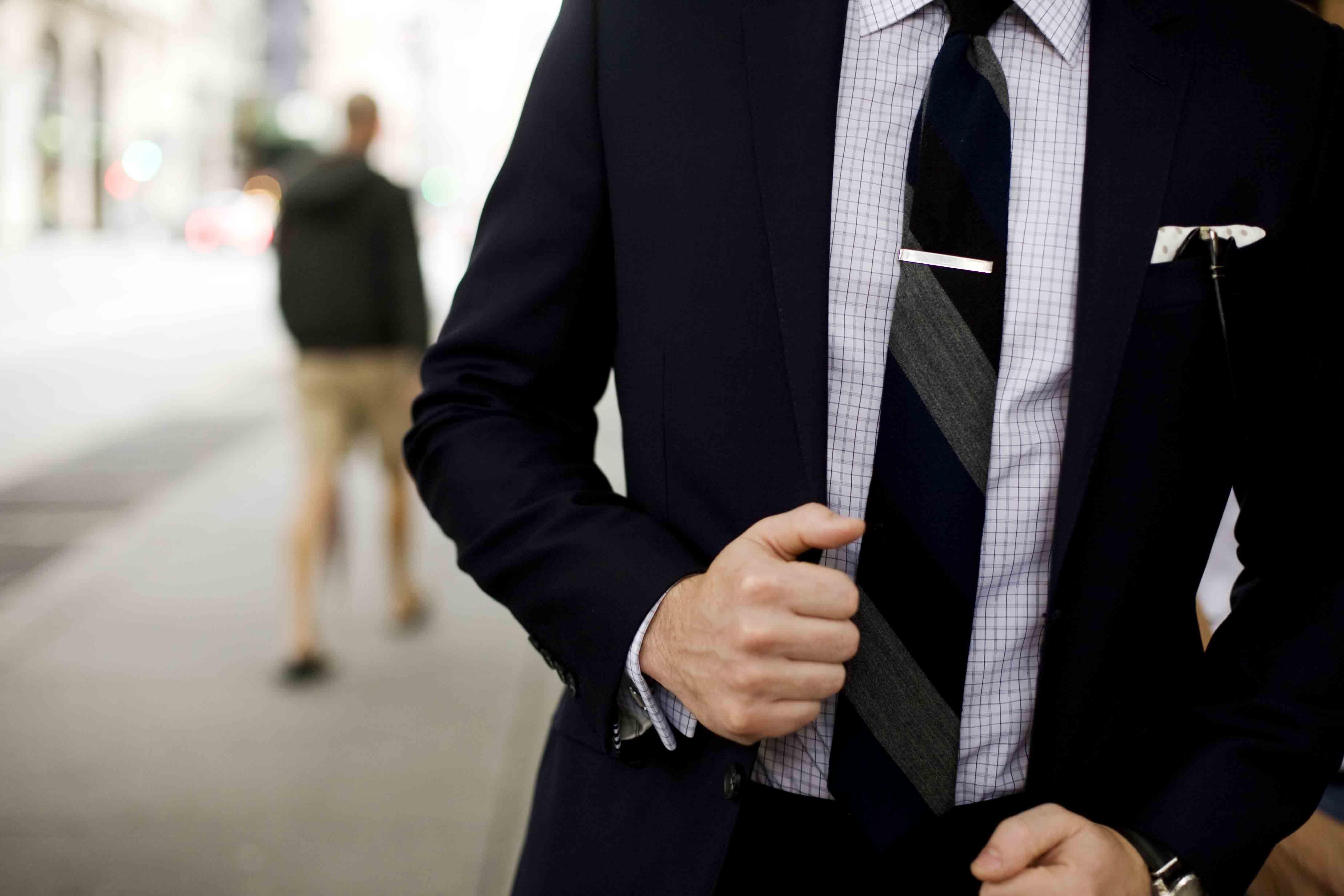 4368x2912 Download Wallpaper Man, Suit, Fashion, Business Free Man