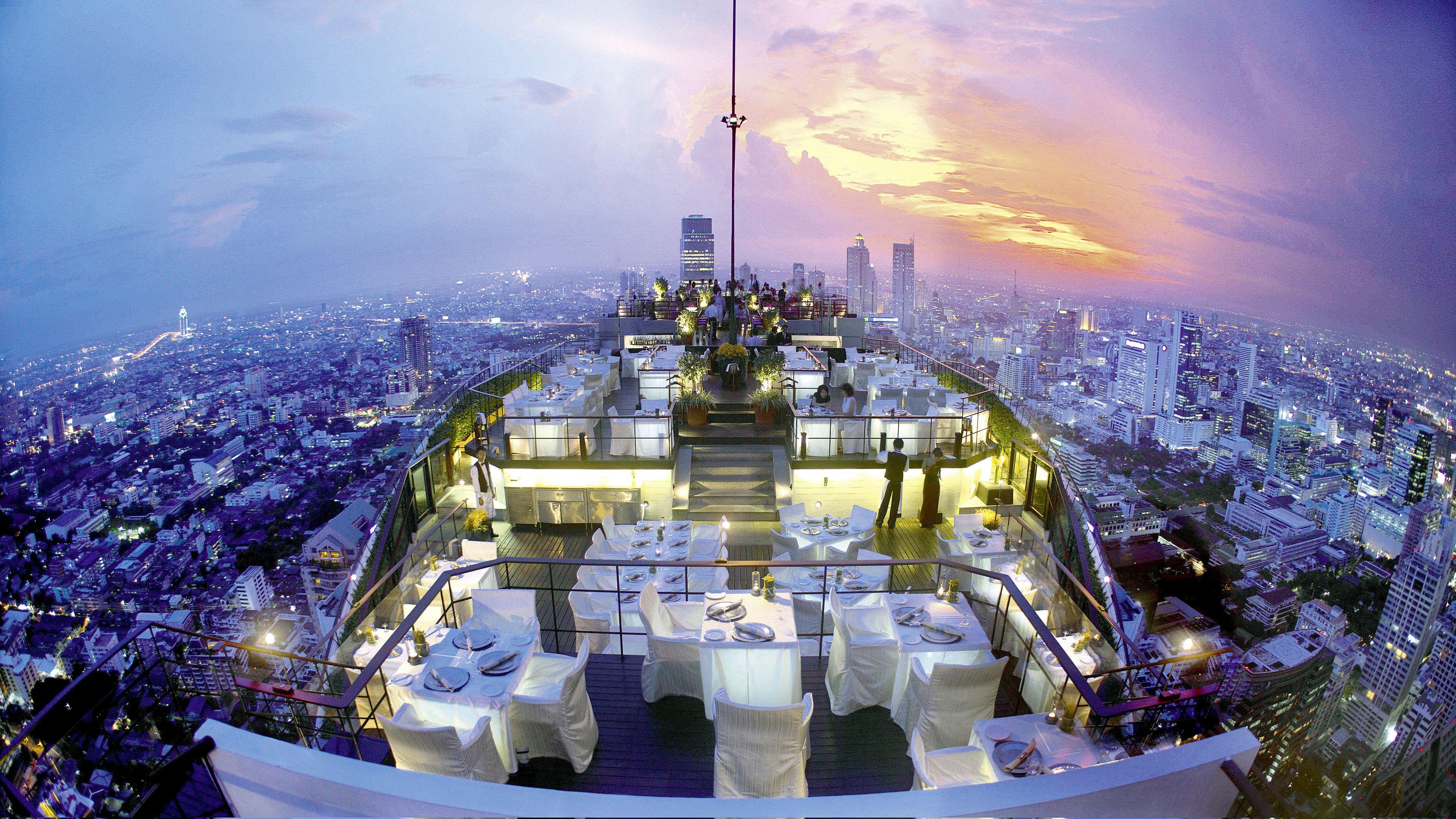3840x2160 Banyan Tree Bangkok Hotel To Skyscraper Desktop Wallpaper HD