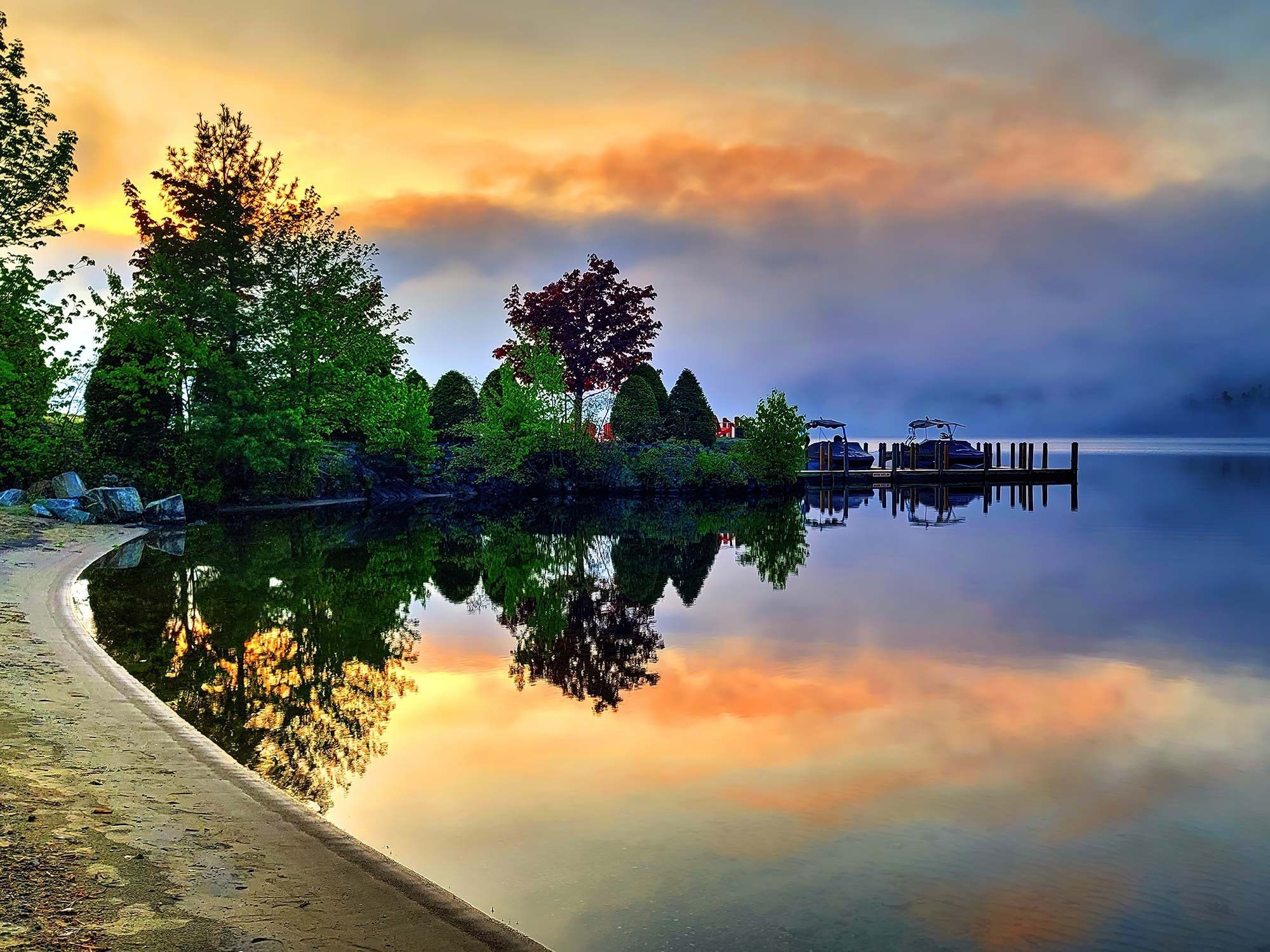 2000x1500 Lake George Cove