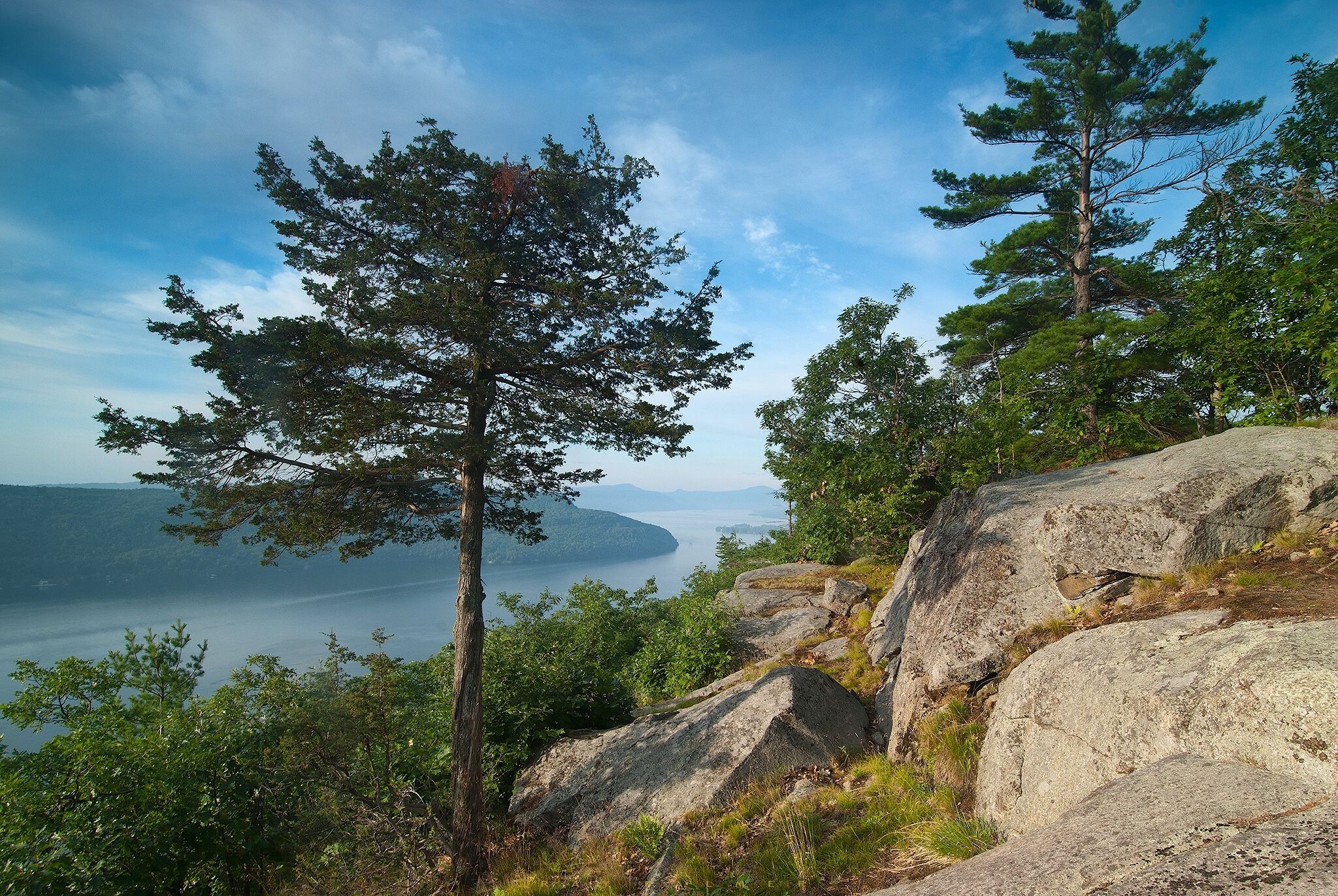 2048x1371 Wallpaper trees, lake, stones, panorama, New York, the state of new York, lake George, Adirondack Mountains for mobile and desktop, section пейзажи, resolution 2048x1371