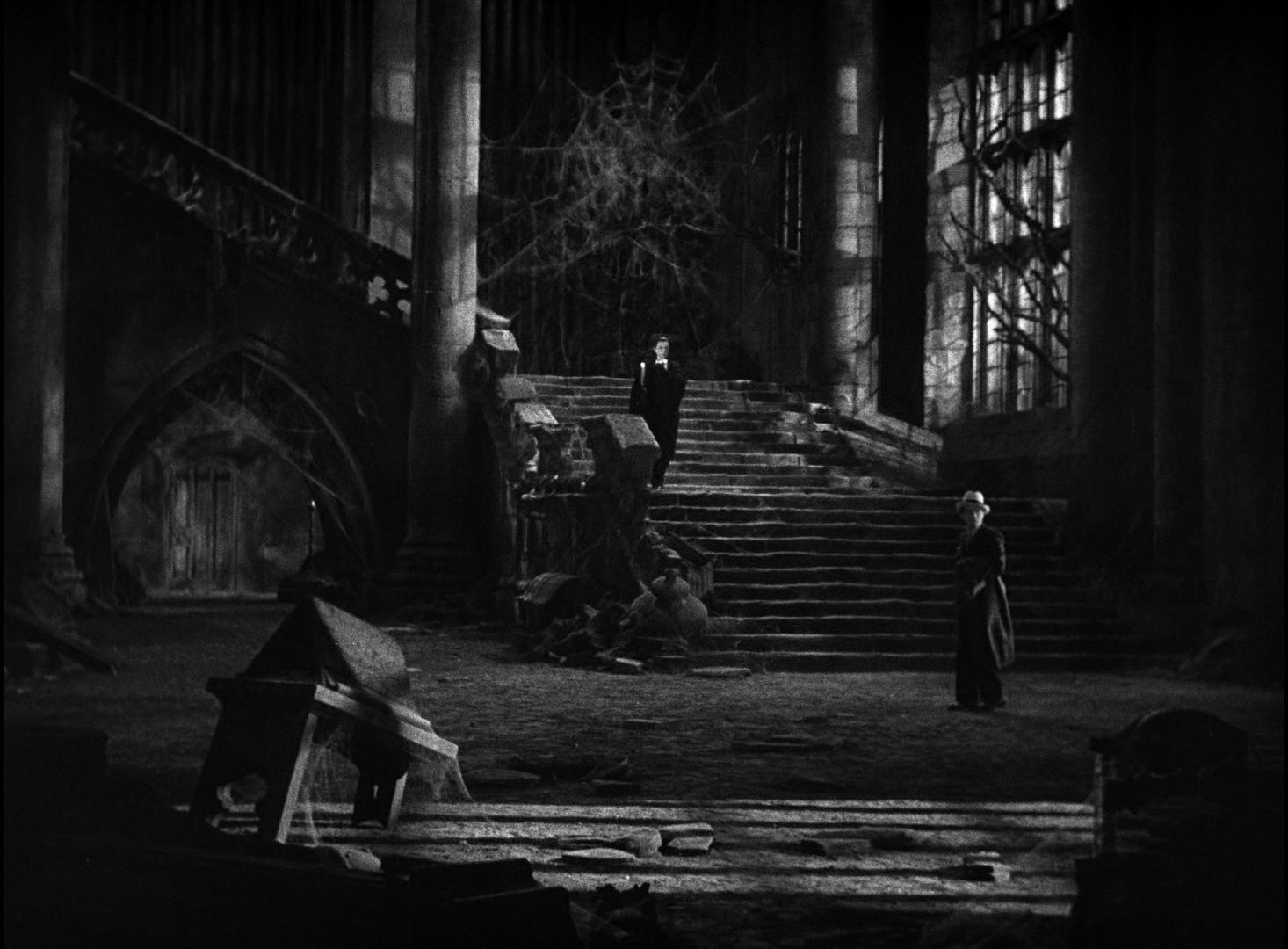 1466x1080 Dracula