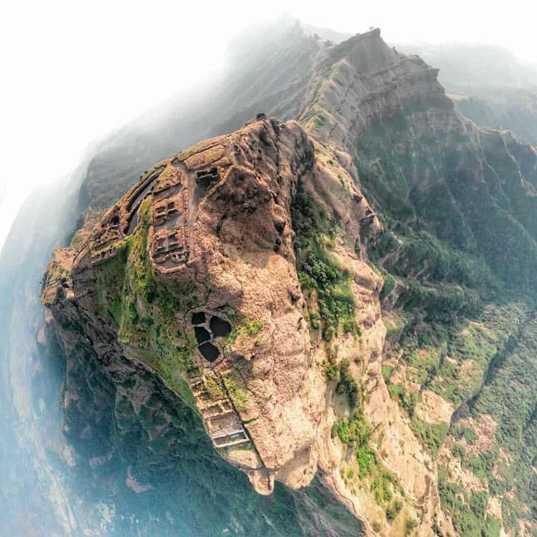 1080x1080 Rajgad Fort Wallpaper