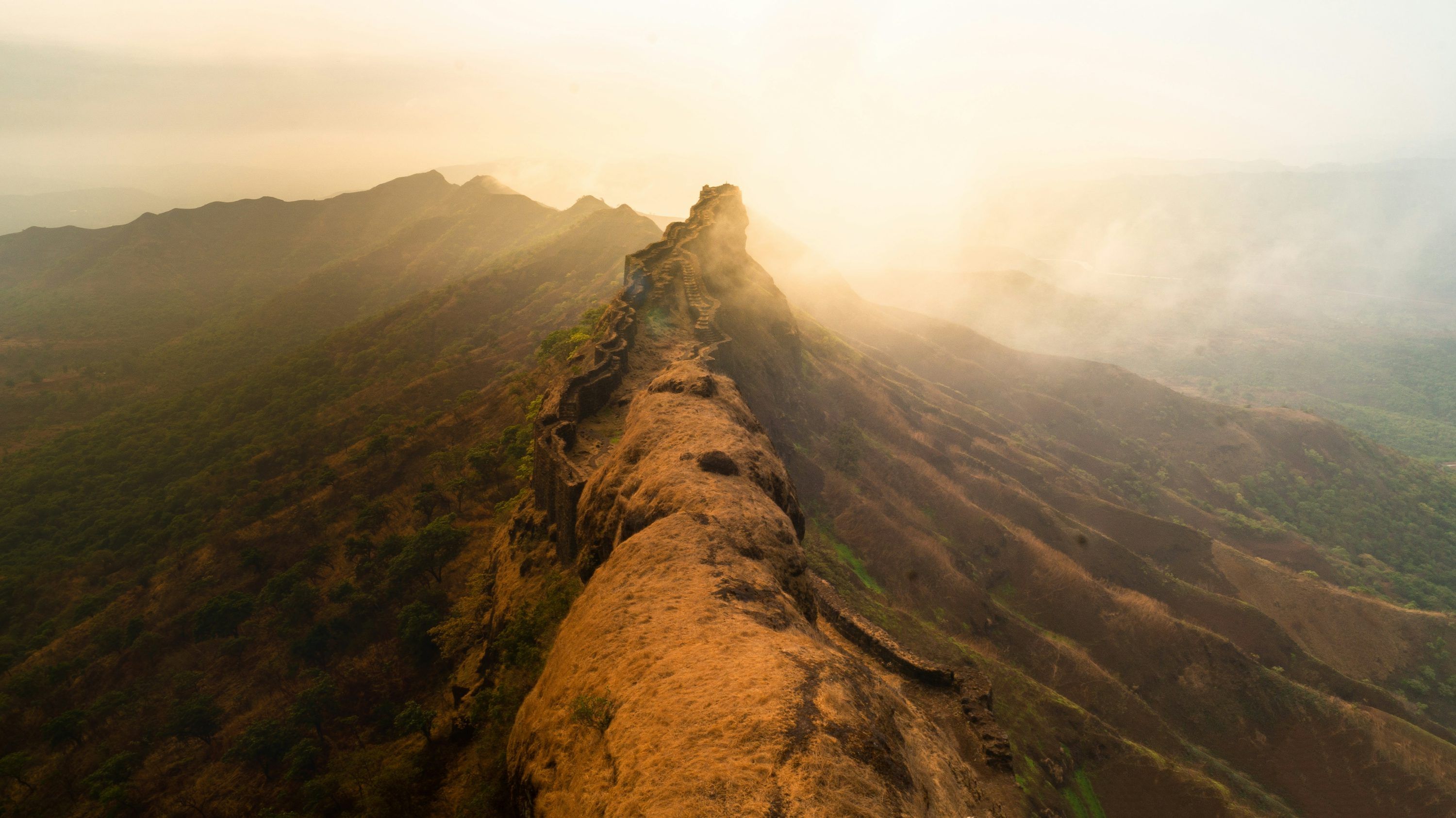 3000x1685 Rajgad Picture. Download Free Image
