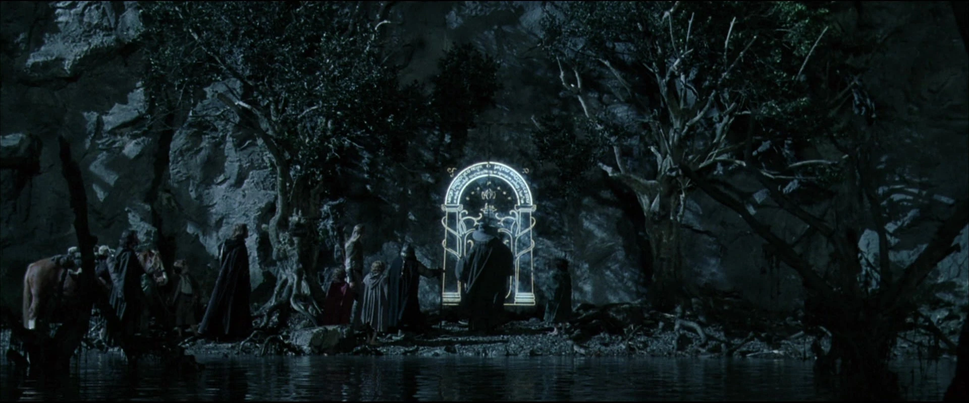 1920x800 Battle in Balin's tomb. Middle Earth Film Saga