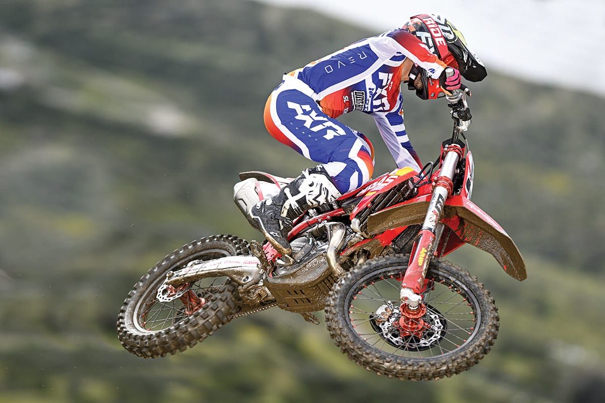 1200x800 GASGAS MC450F & MC250F FACTORY EDITION: FULL TEST Bike Magazine
