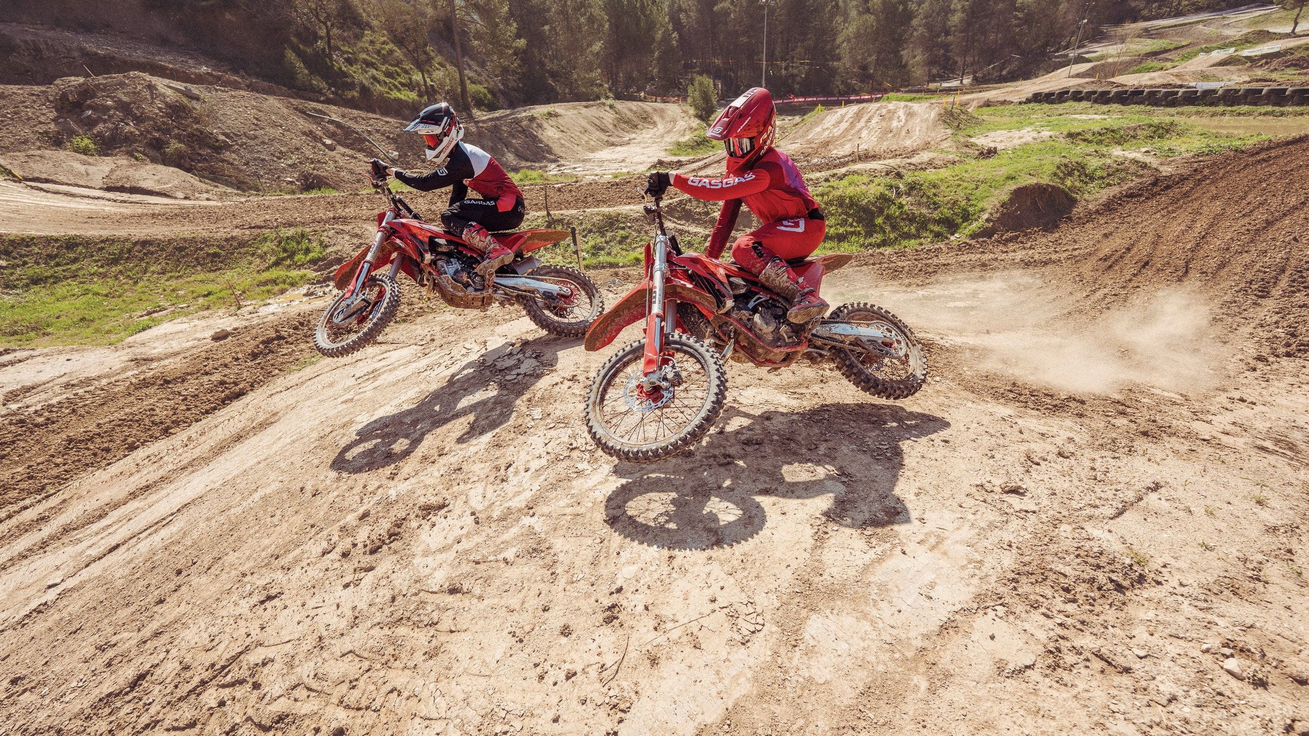 2560x1440 GasGas Pushes Off Road Bikes Into The 2026 Model Year With Technical And Visual Tweaks
