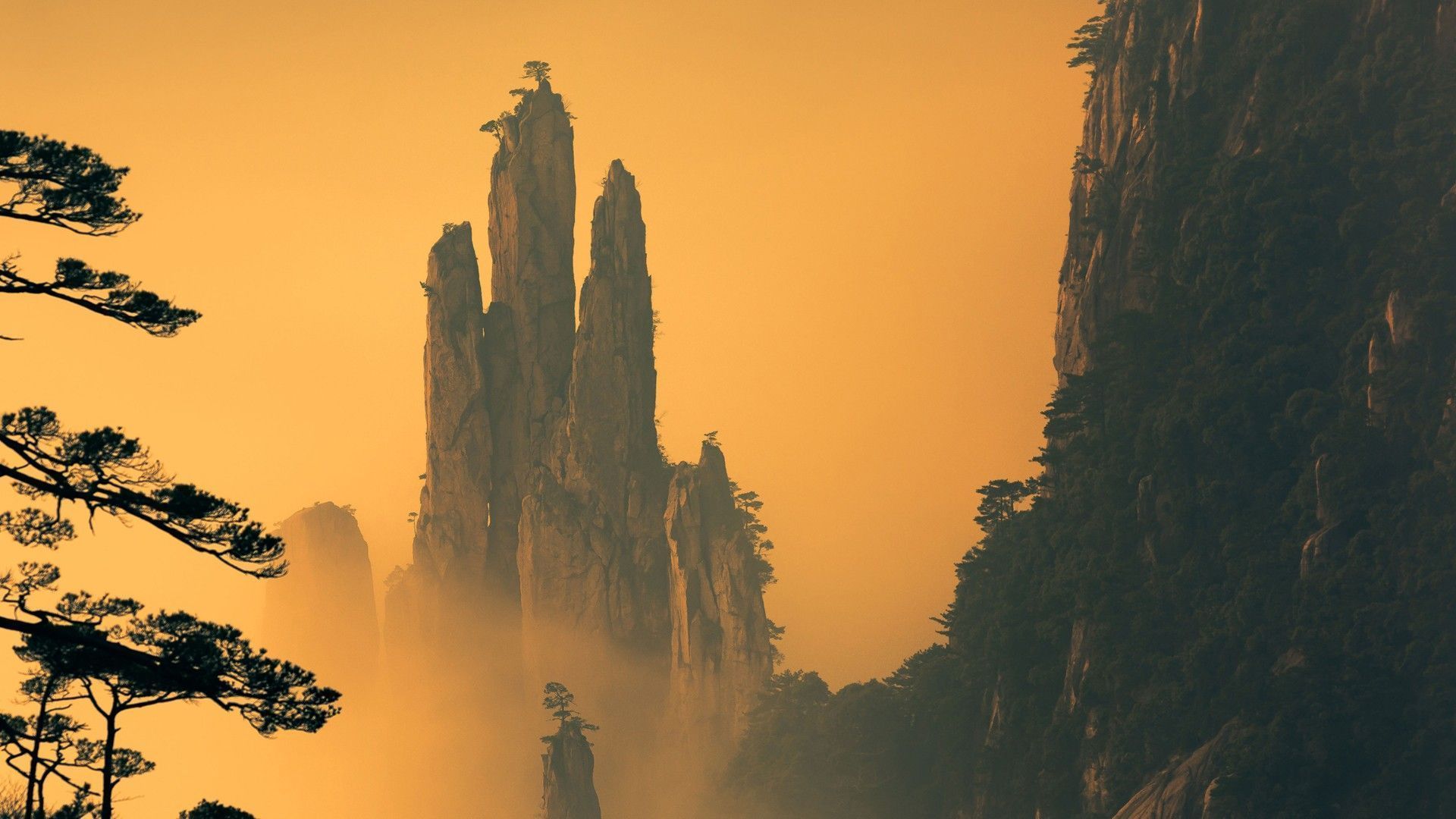 1920x1080 Huangshan Mountains Wallpaper