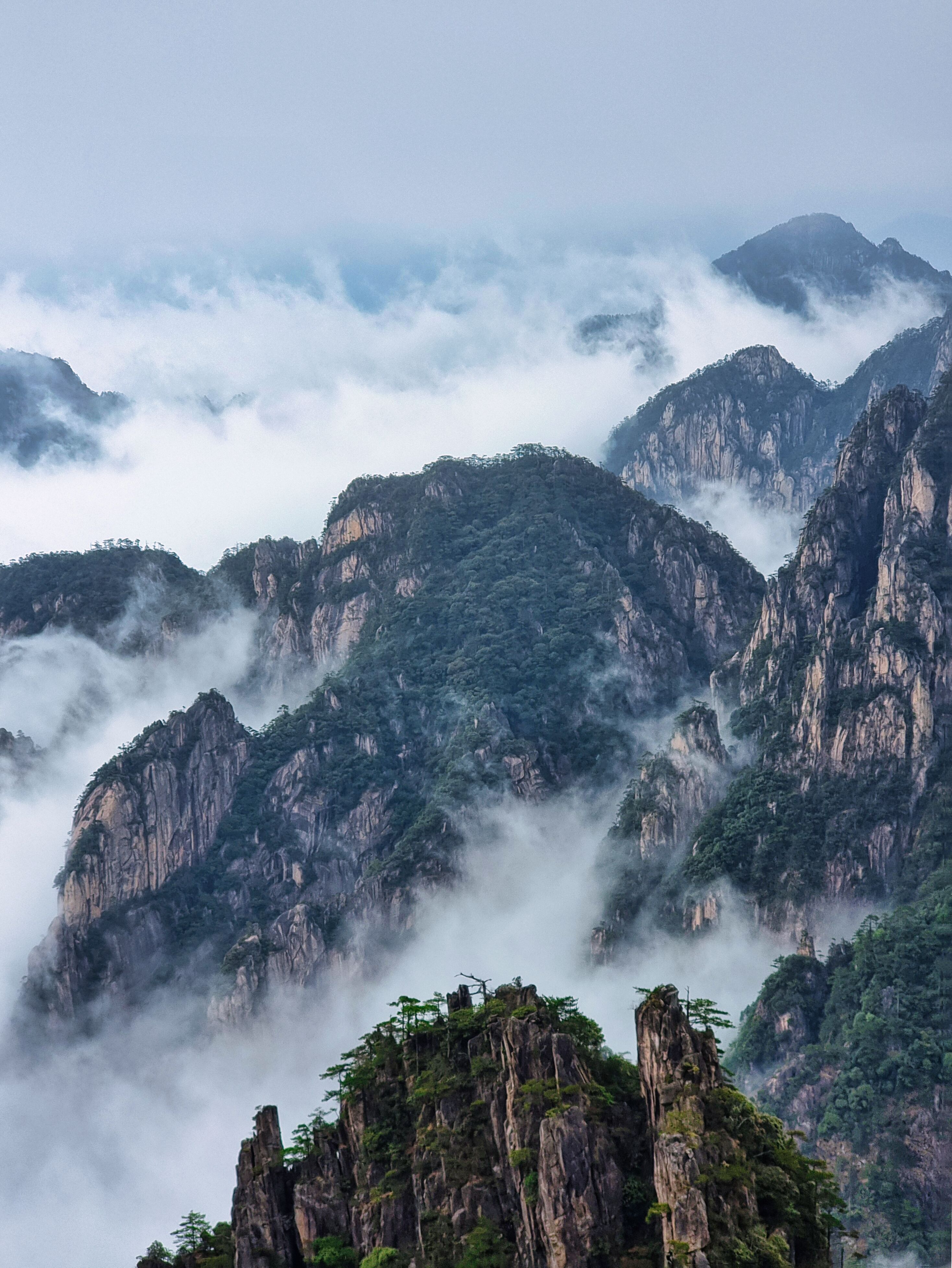 2936x3909 Explore Huangshan