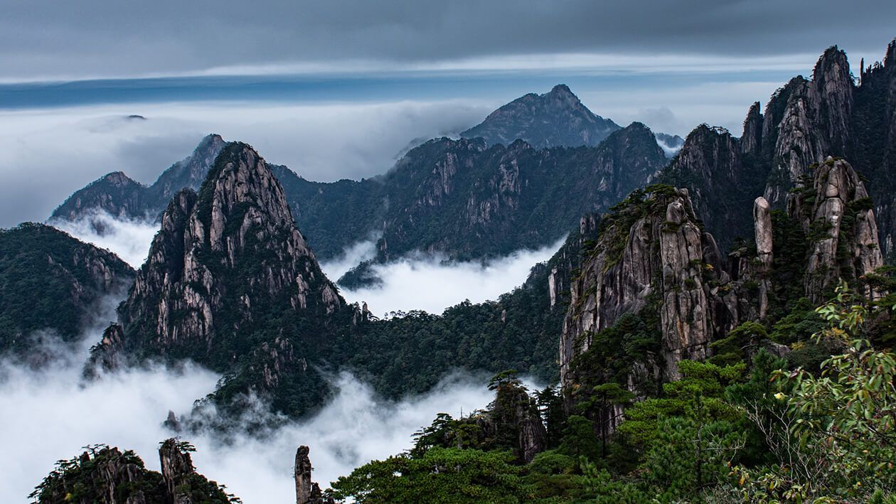 1260x709 The Highlights of Huangshan