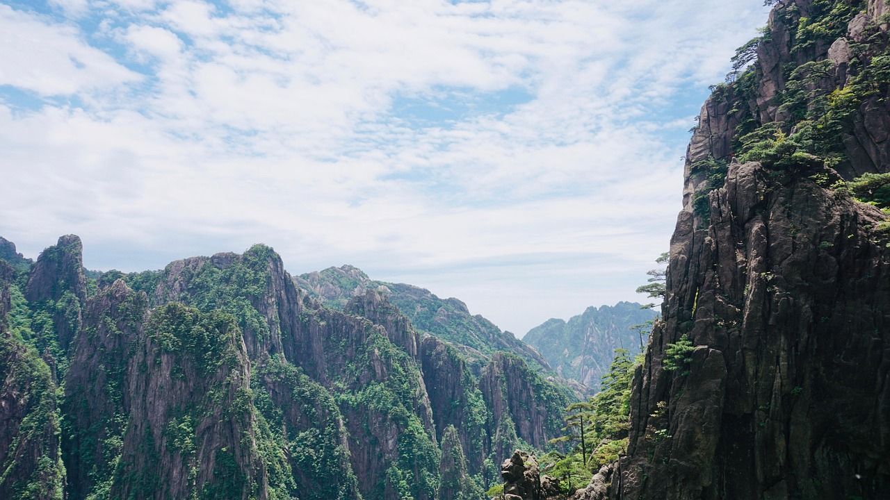 1280x720 Huangshan Yellow Mountain