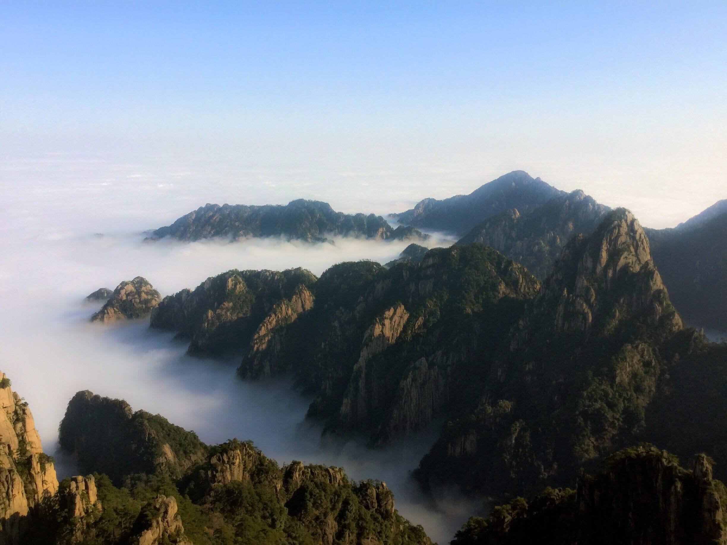 2448x1836 Visit Huangshan: 2026 Travel Guide for Huangshan, Anhui