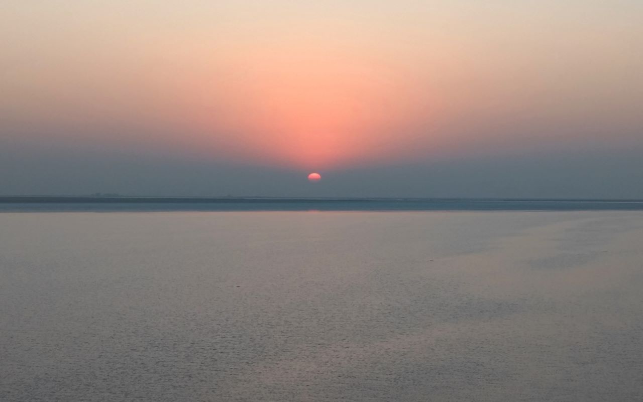 1280x800 best to visit rann of kutch