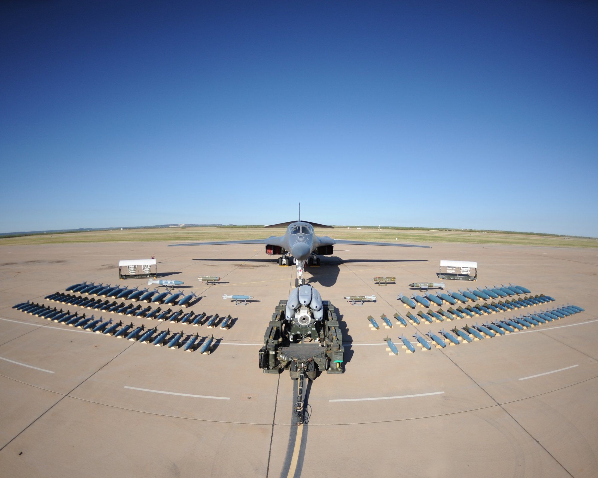 2000x1600 rockwell, B Lancer, Bomber, Usa, Army, Aircrafts, Jet, Supersonic, 1974 Wallpaper HD / Desktop and Mobile Background