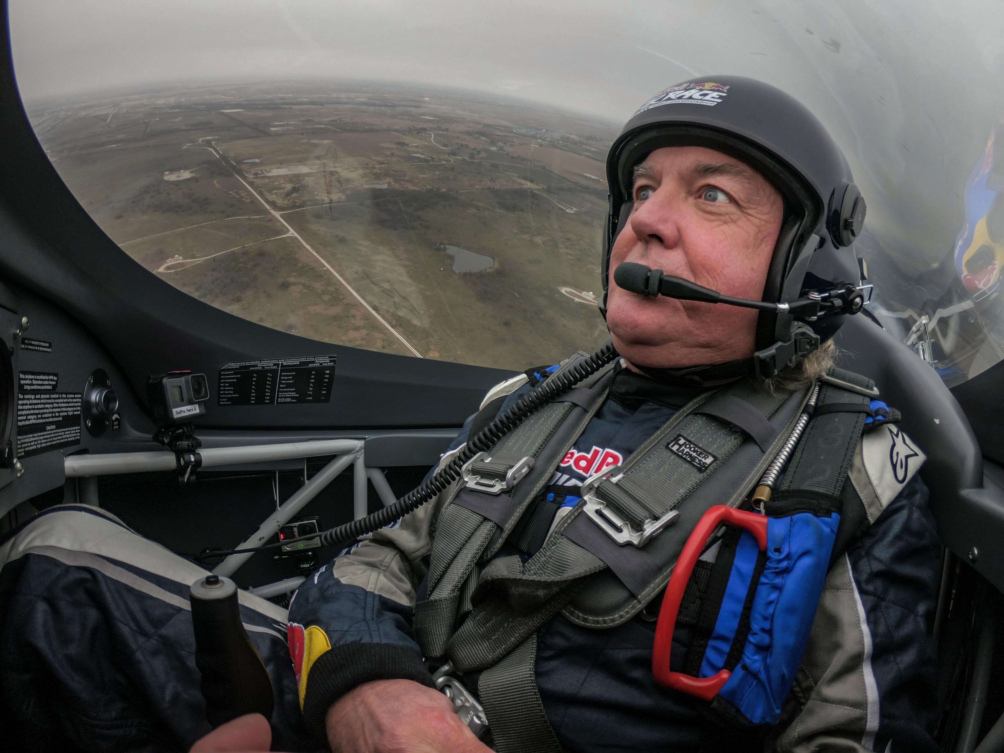 3200x2400 Red Bull Air Race World Championship with James May