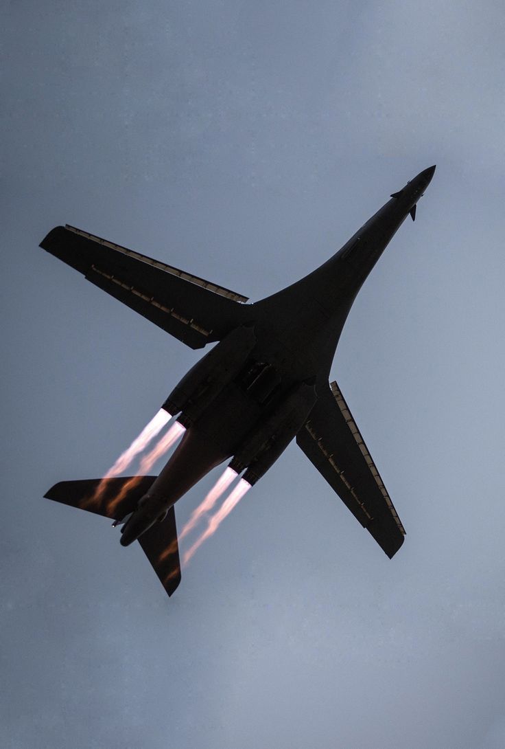 736x1090 Soaring Lancer