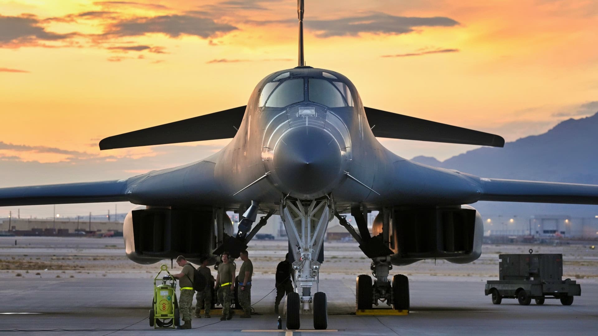 1920x1080 The Super B 1B Lancer Bomber Has A New Trick Up Its Sleeve