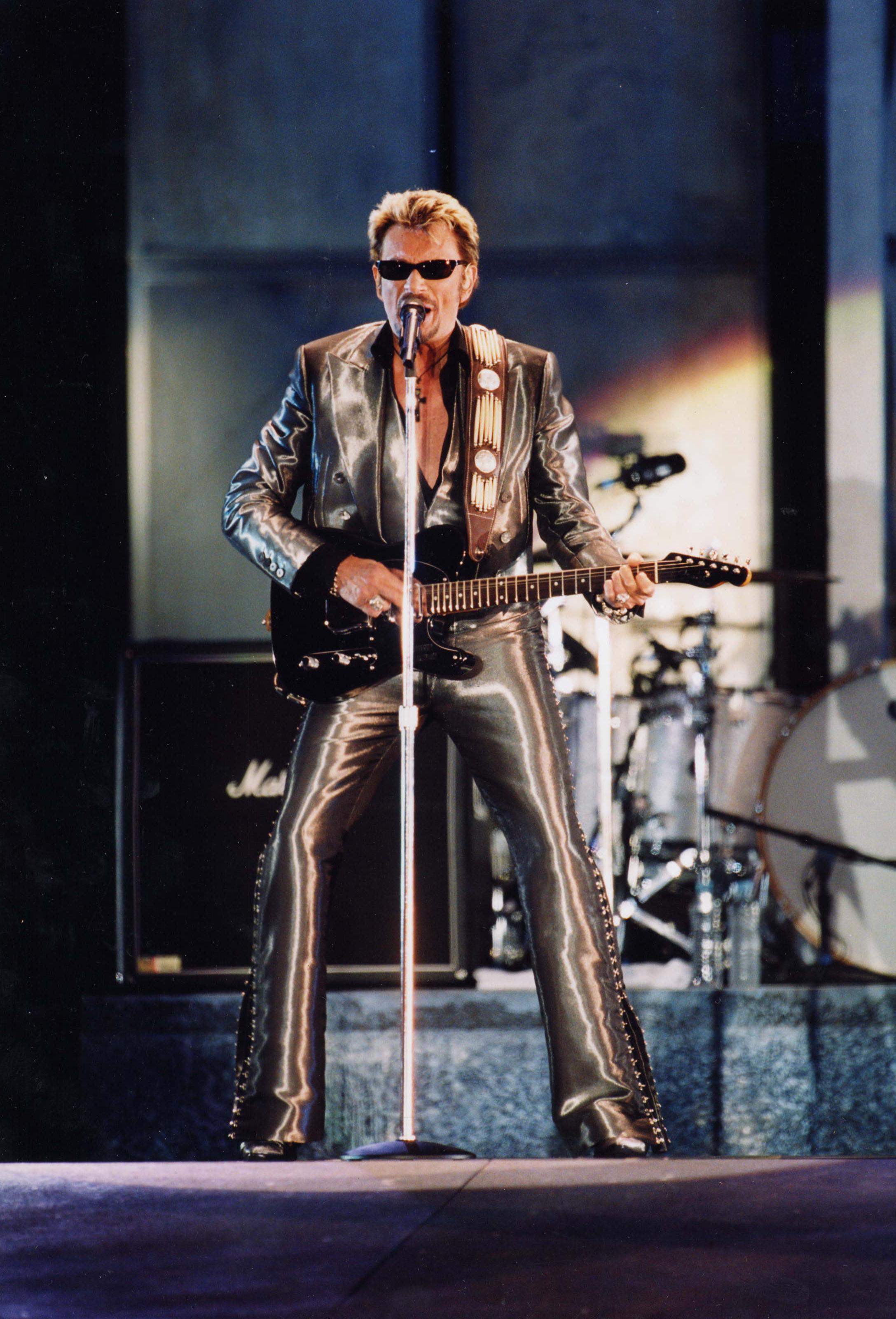 2175x3200 Johnny Hallyday Wallpaper