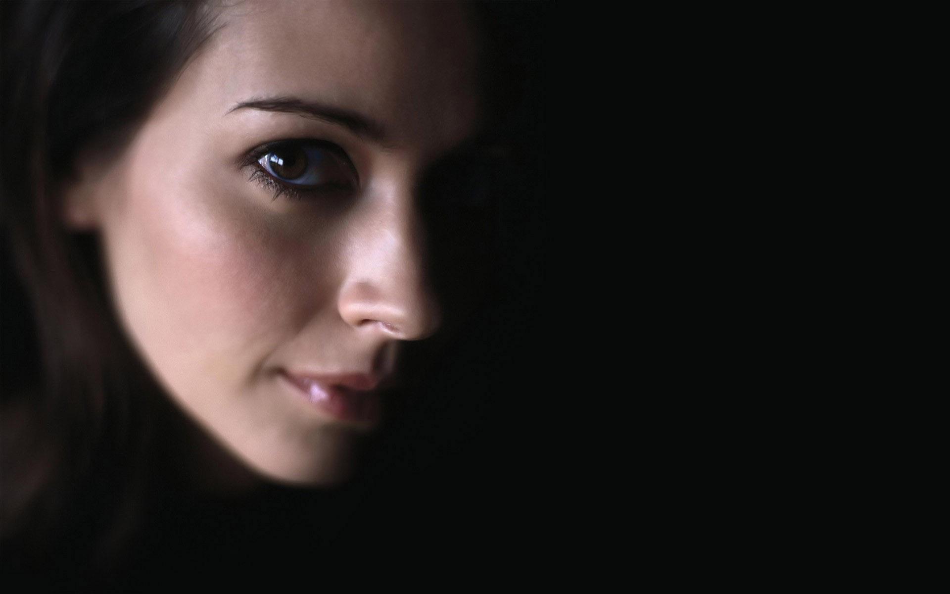1920x1200 Amy Acker Wallpaper