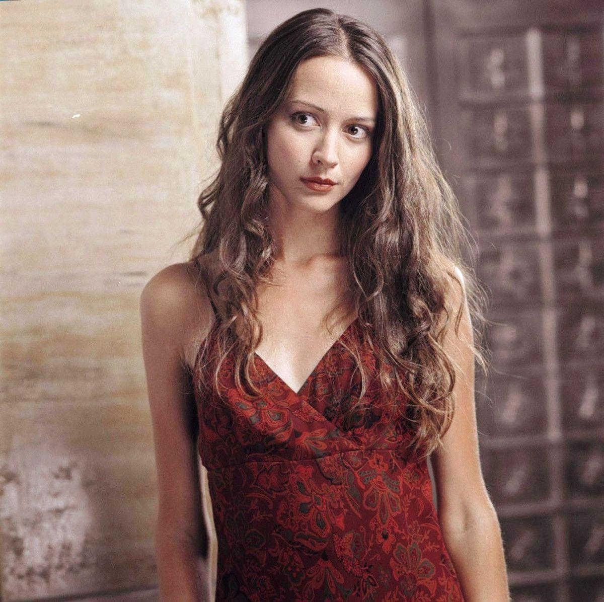 Amy Acker Wallpapers - Top Free Amy Acker Backgrounds - WallpaperAccess