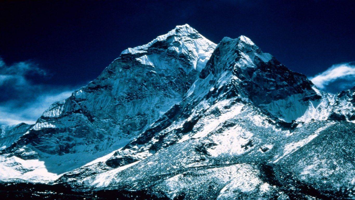 Everest Mountain Wallpapers Top Free Everest Mountain Backgrounds Wallpaperaccess