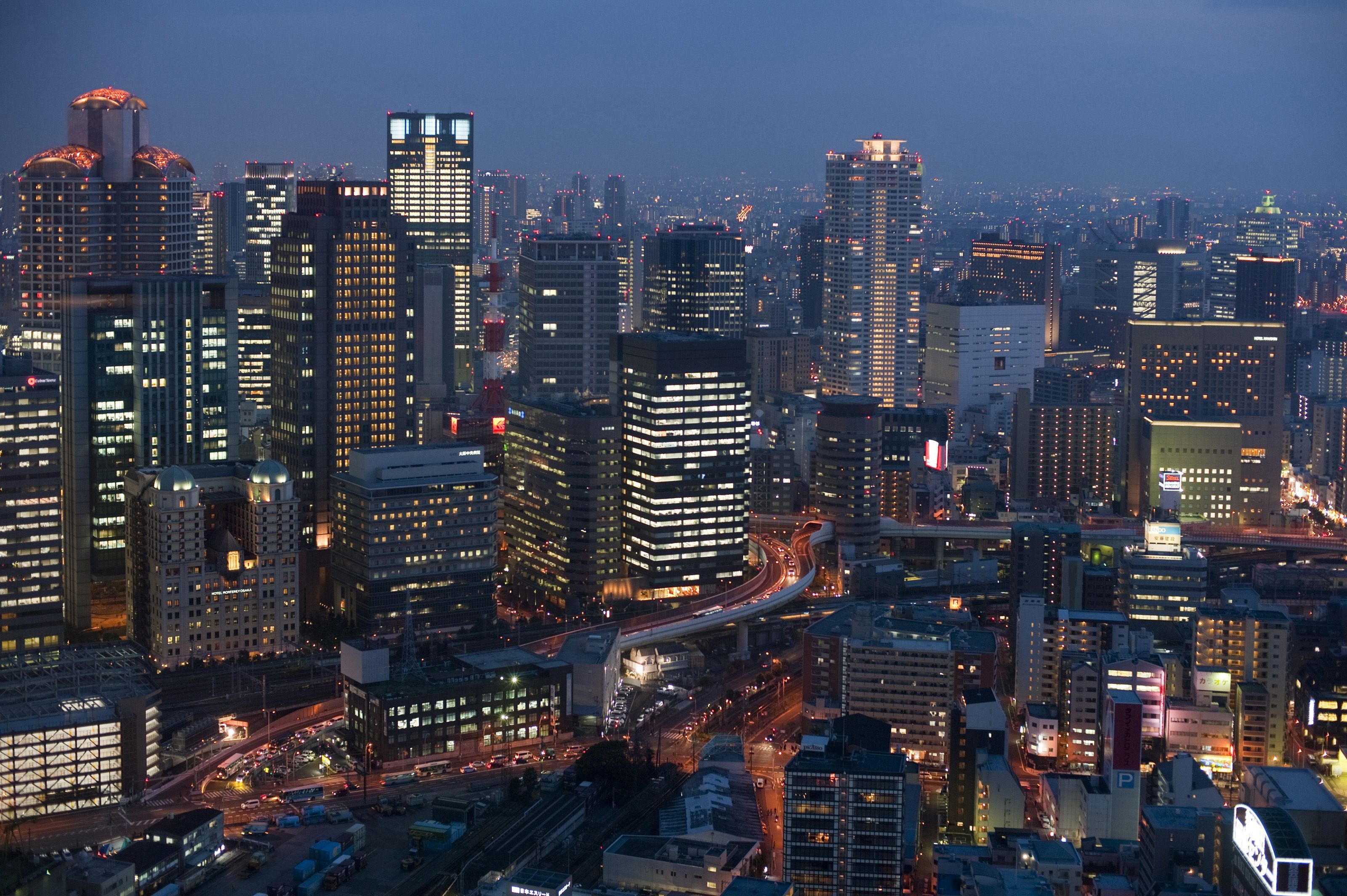 3200x2129 Free 6013 nighttime urban osaka