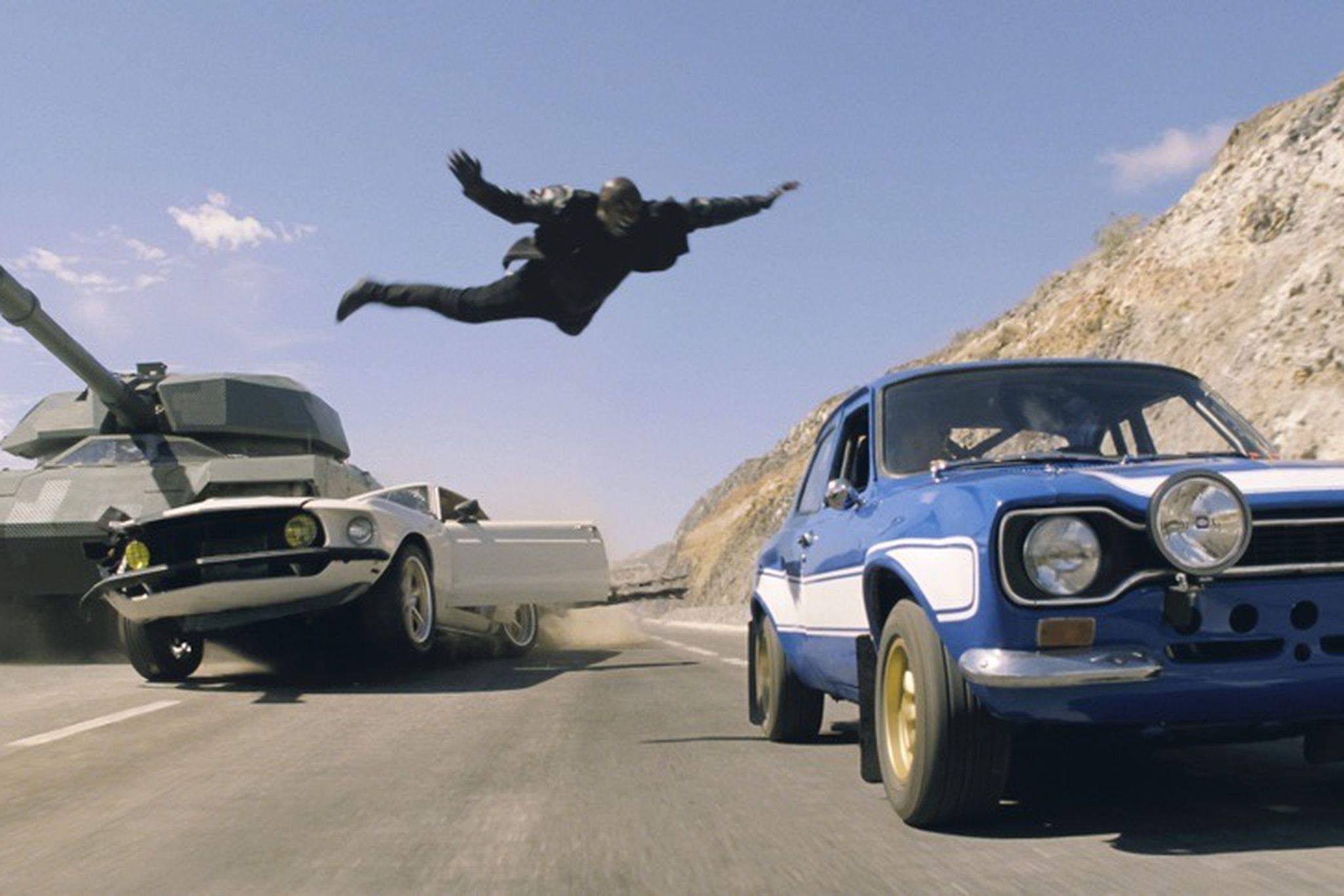 2050x1367 Fast & Furious 6' review: all roads lead to explosions
