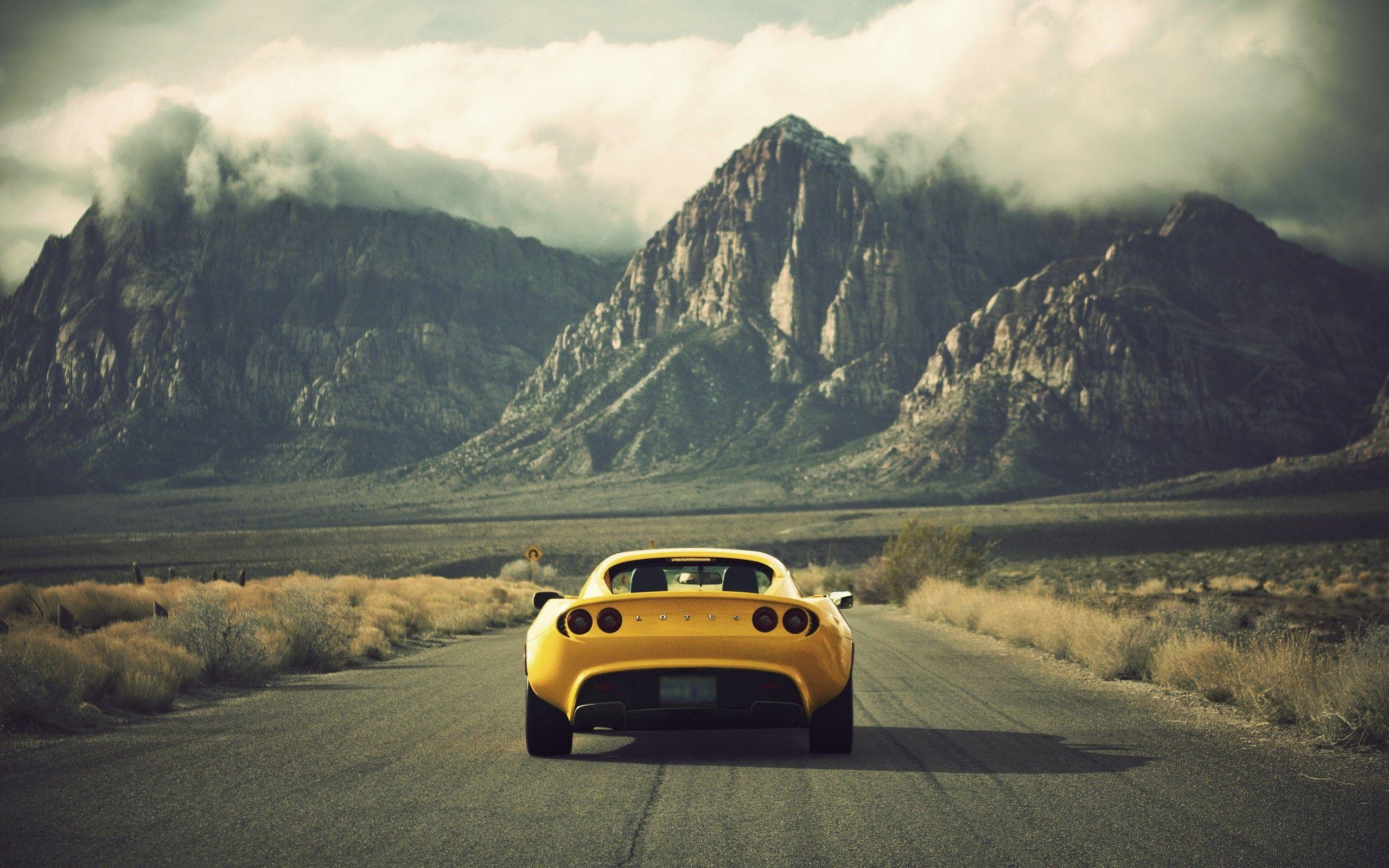 Beautiful Lotus Exige Sport 350 5K 2 Backgrounds
