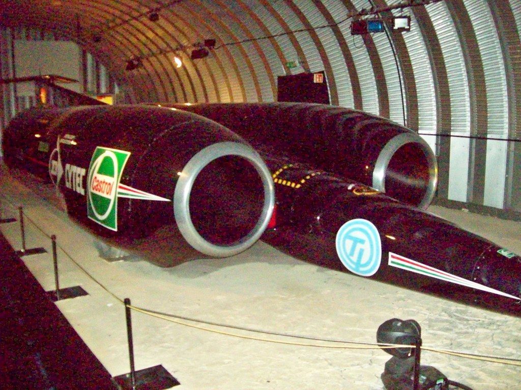 1024x768 Thrust SSC (1997). Thrust SSC was developed