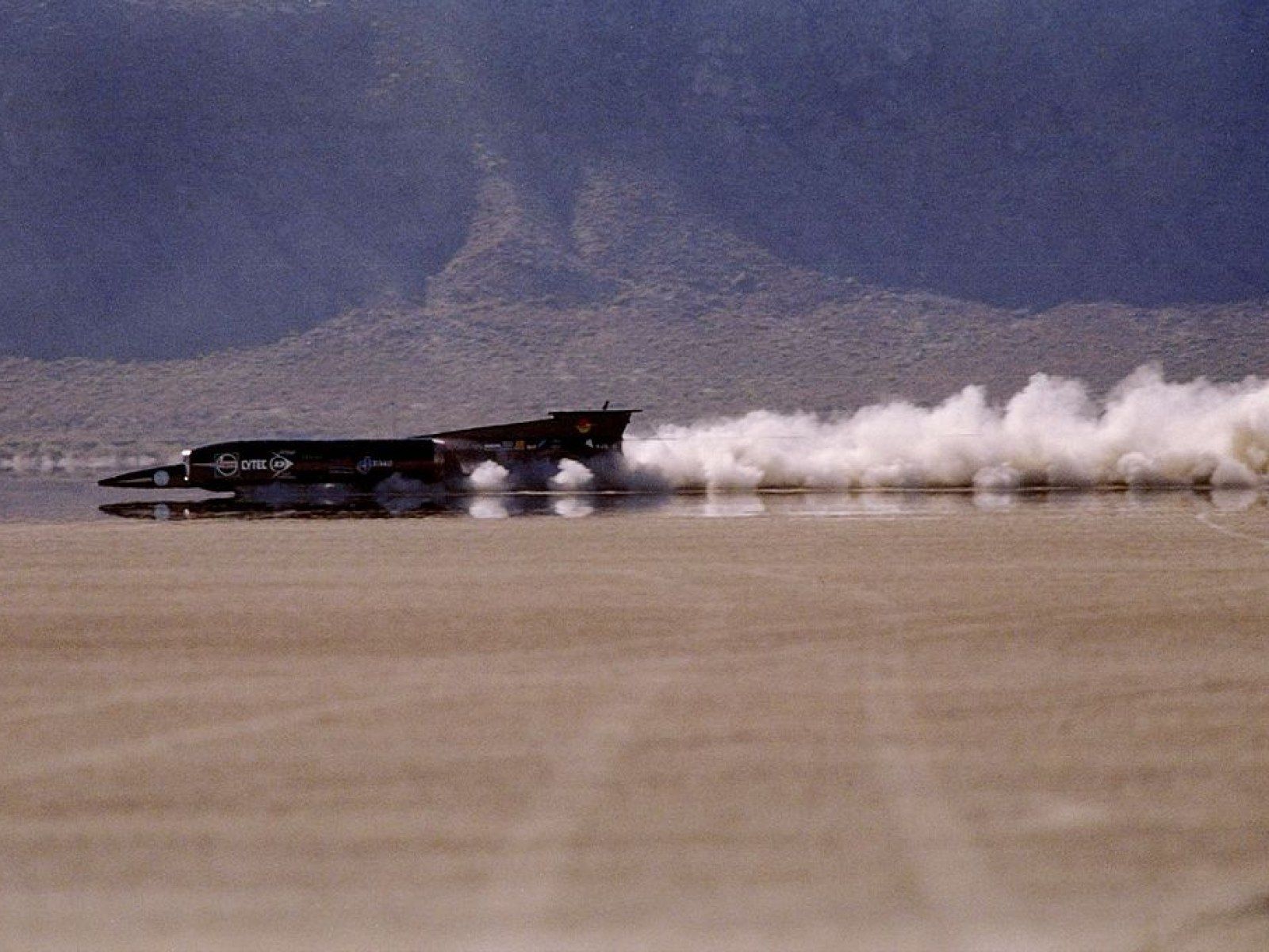 1600x1200 DID YOU KNOW 'Record Breaking Car:' Thrust SuperSonic Car Runs At 500–600 Mph Only Vehicle To Break Sound Barrier!
