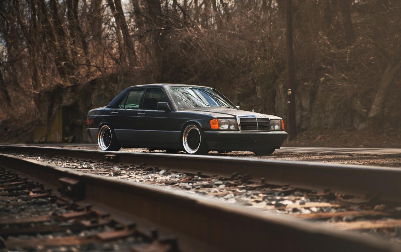 1280x804 Old Mercedes Benz Wallpaper
