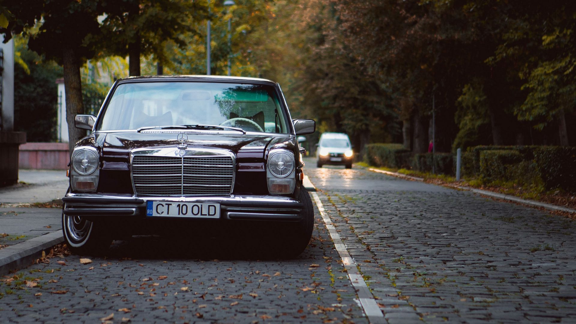 1920x1080 Download wallpaper 1920x1080 mercedes, car, black, old, road full hd, hdtv, fhd, 1080p HD background