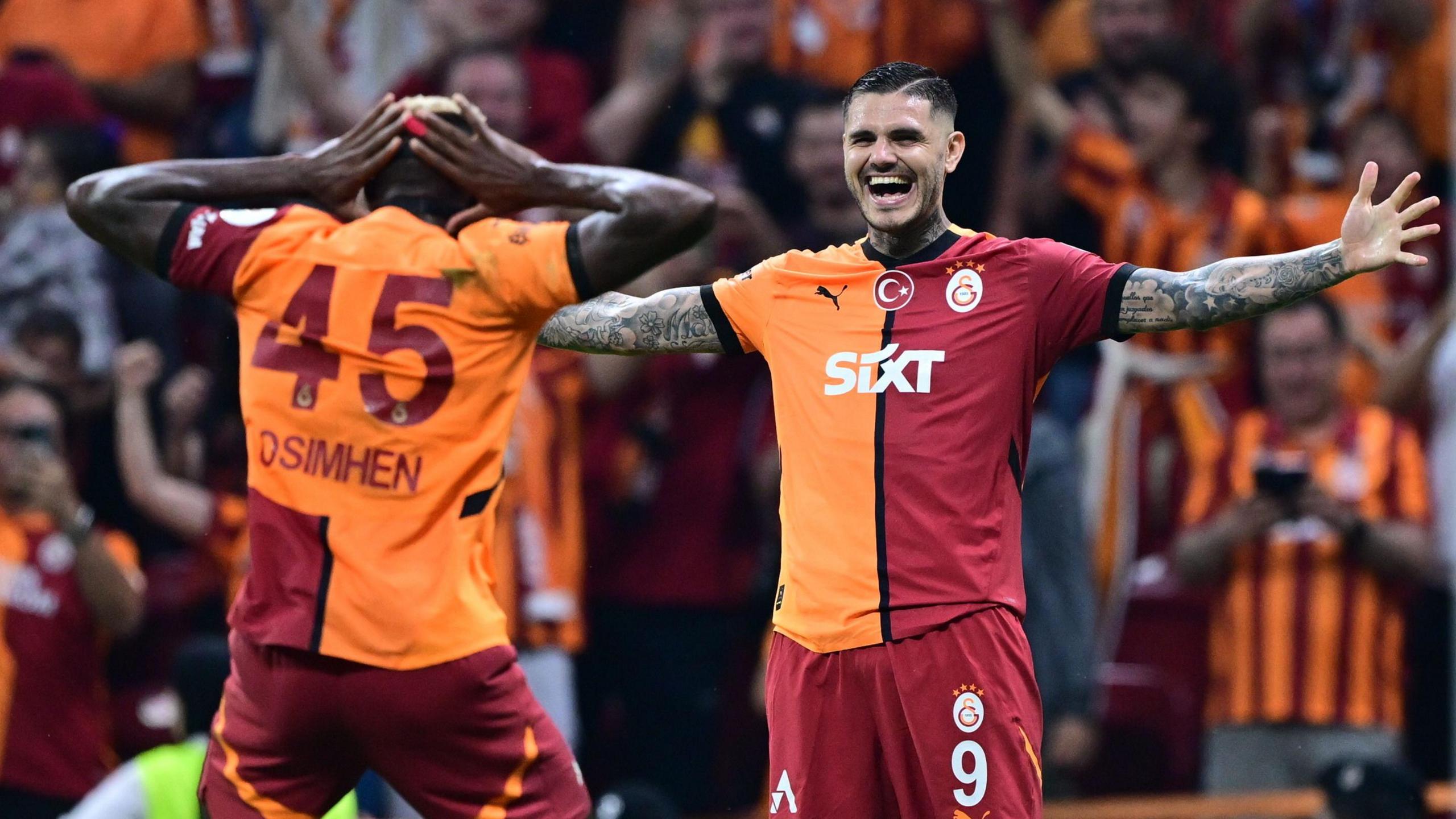 2560x1440 Victor Osimhen: 'Humble' star thriving after shock Galatasaray move