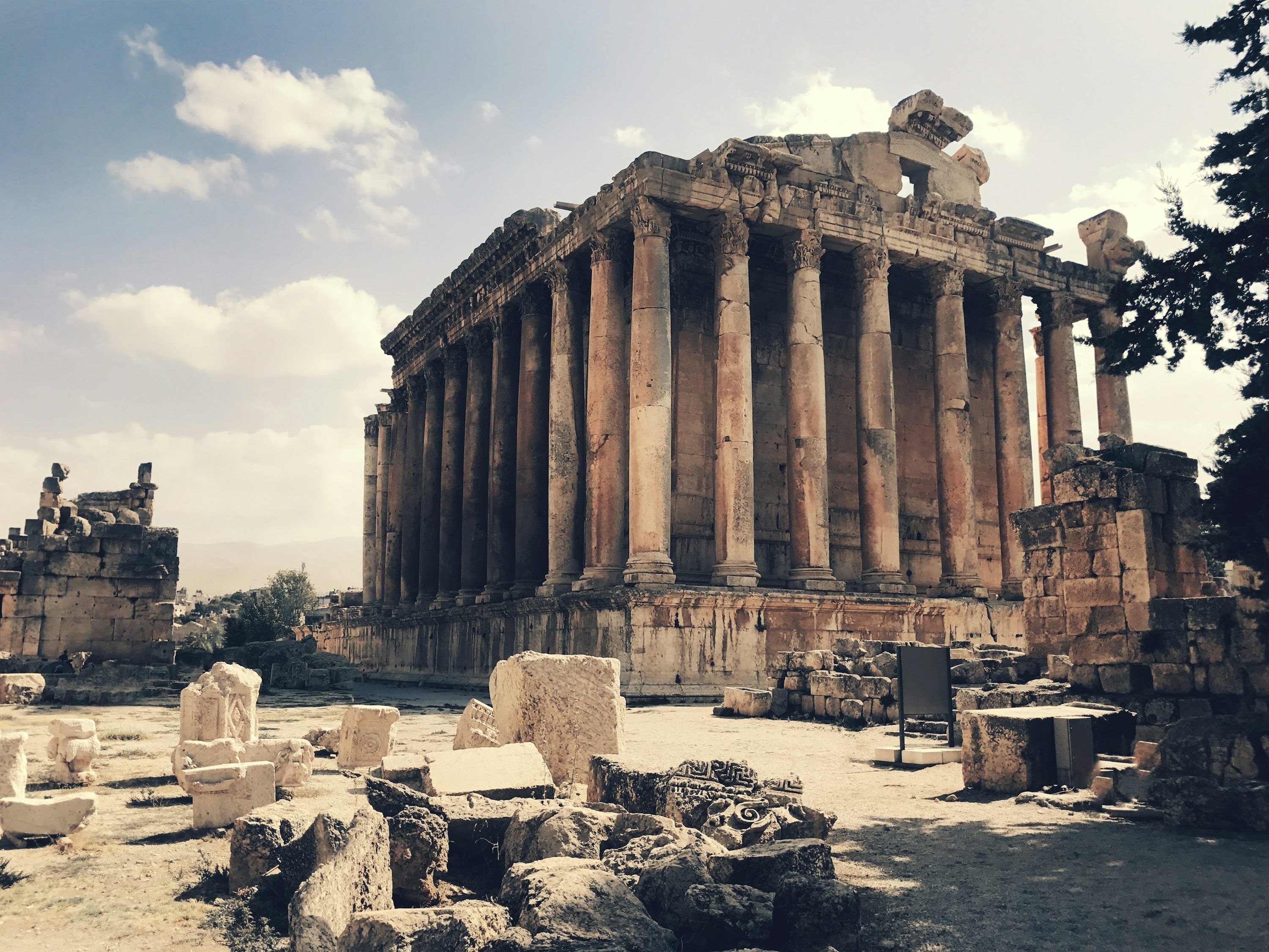 3000x2250 Baalbek Picture. Download Free Image
