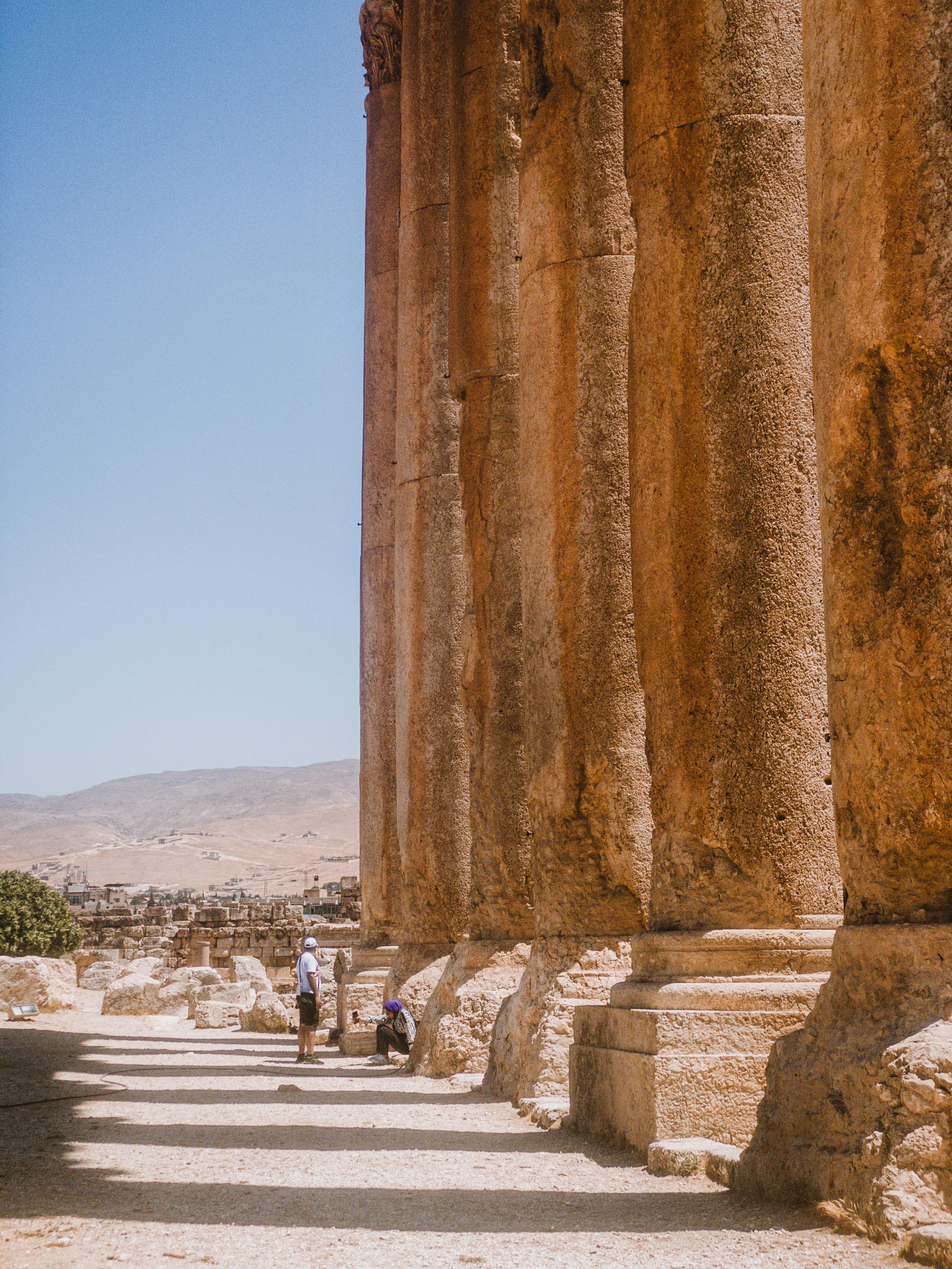 2976x3968 View of Ancient Columns · Free