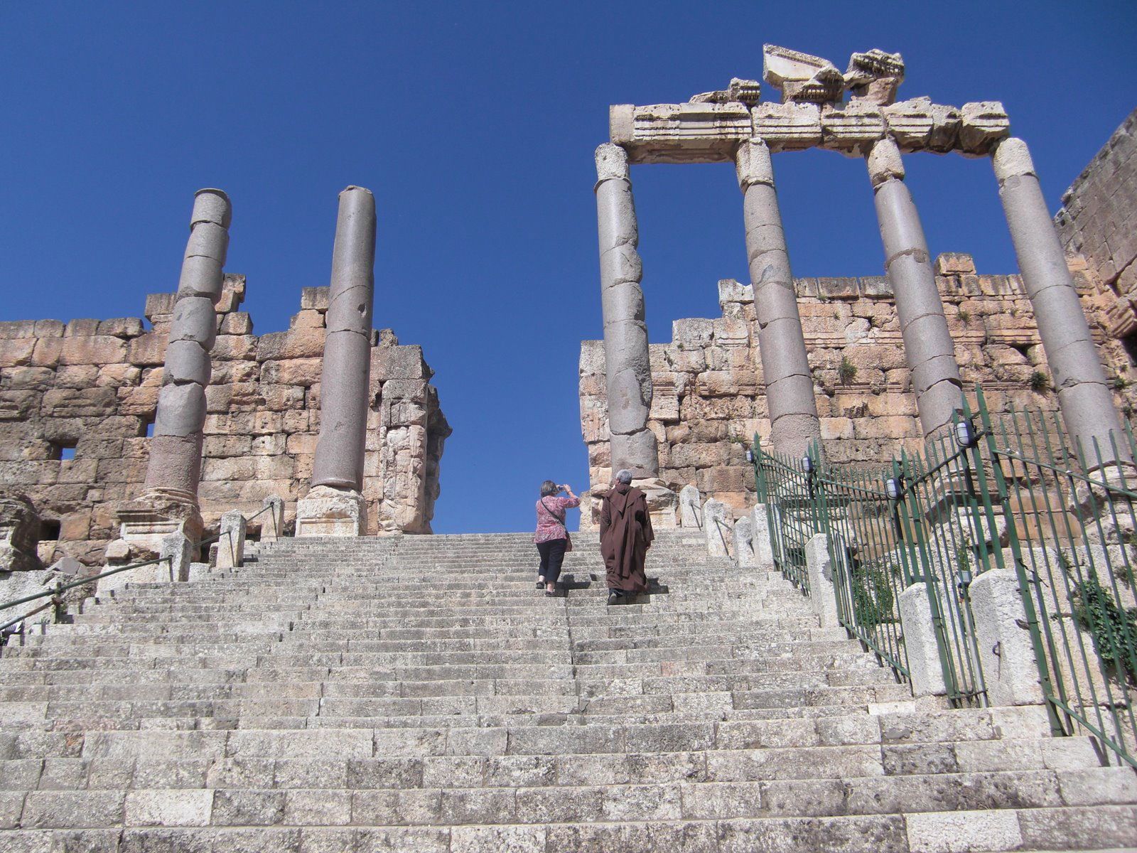 1600x1200 Ruins of Baalbek in Baalbek: 1 reviews and 6 photo