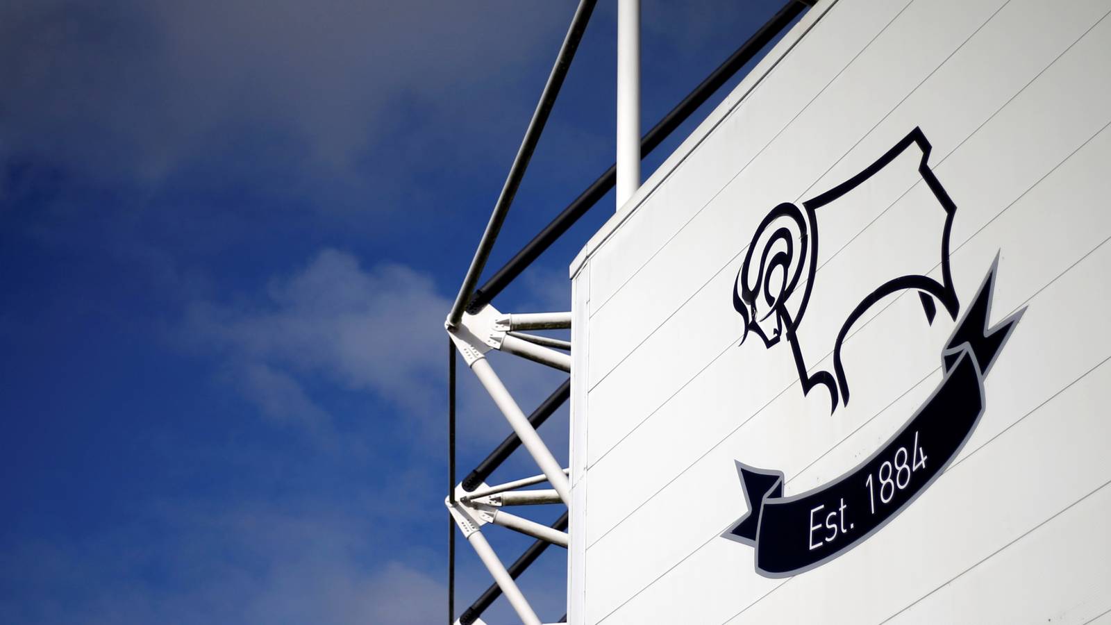 1600x900 Derby County offer £1m+ to sign versatile 6 ft 2 player, Rams receive reply