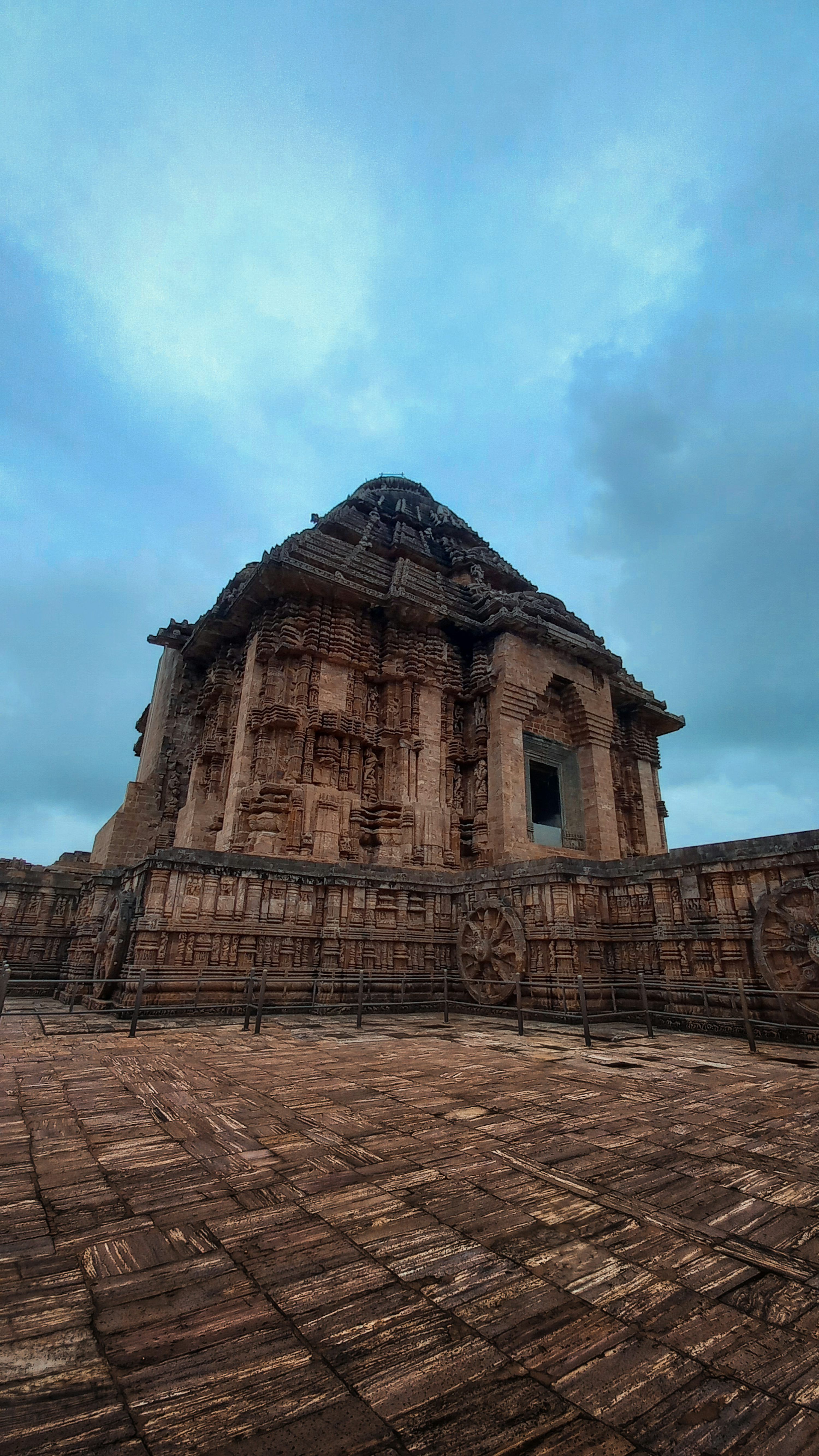3000x5333 Konark Sun Temple Picture. Download Free Image