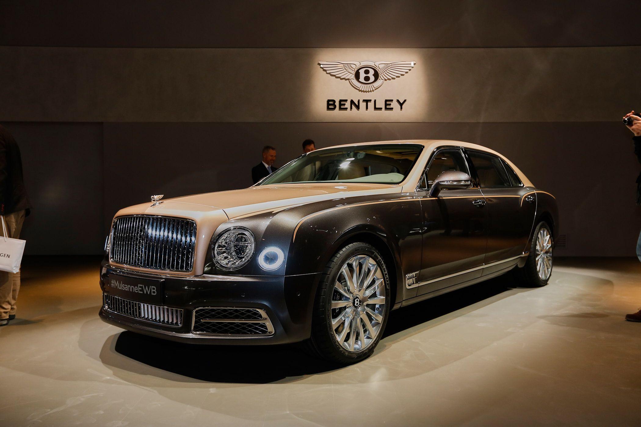 2100x1400 Bentley Mulsanne Preview: Live photo and video