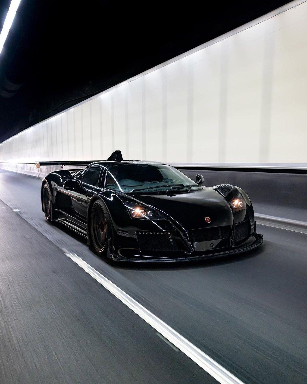 1080x1350 Gumpert Apollo [1080x1350]