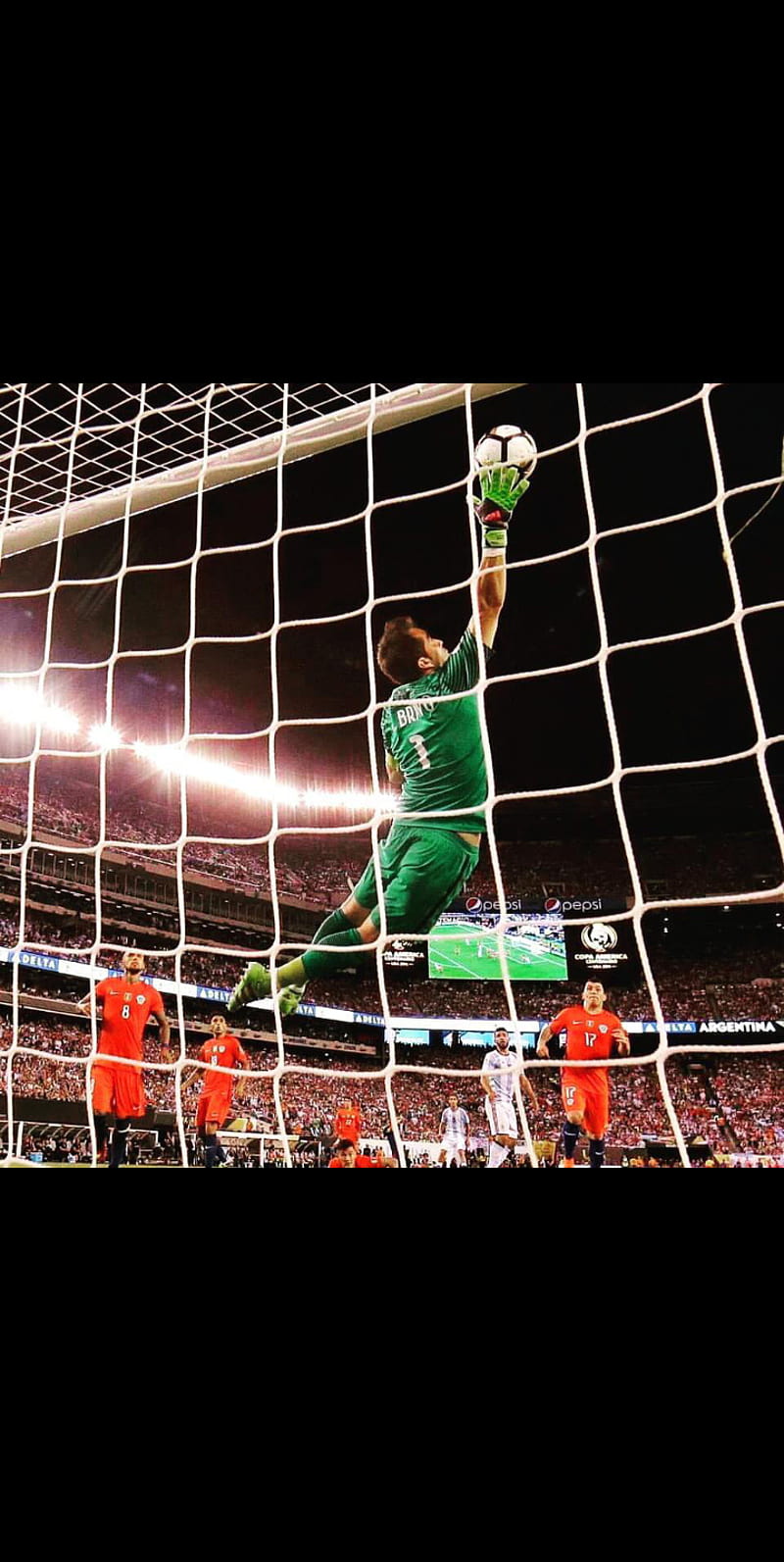 800x1593 HD claudio bravo wallpaper