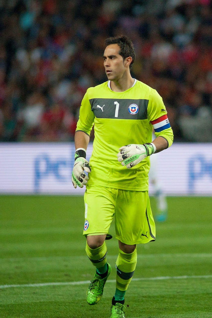 850x1272 Andrés Bravo a famous Chilean footballer, autobiography, career, claudio bravo HD phone wallpaper